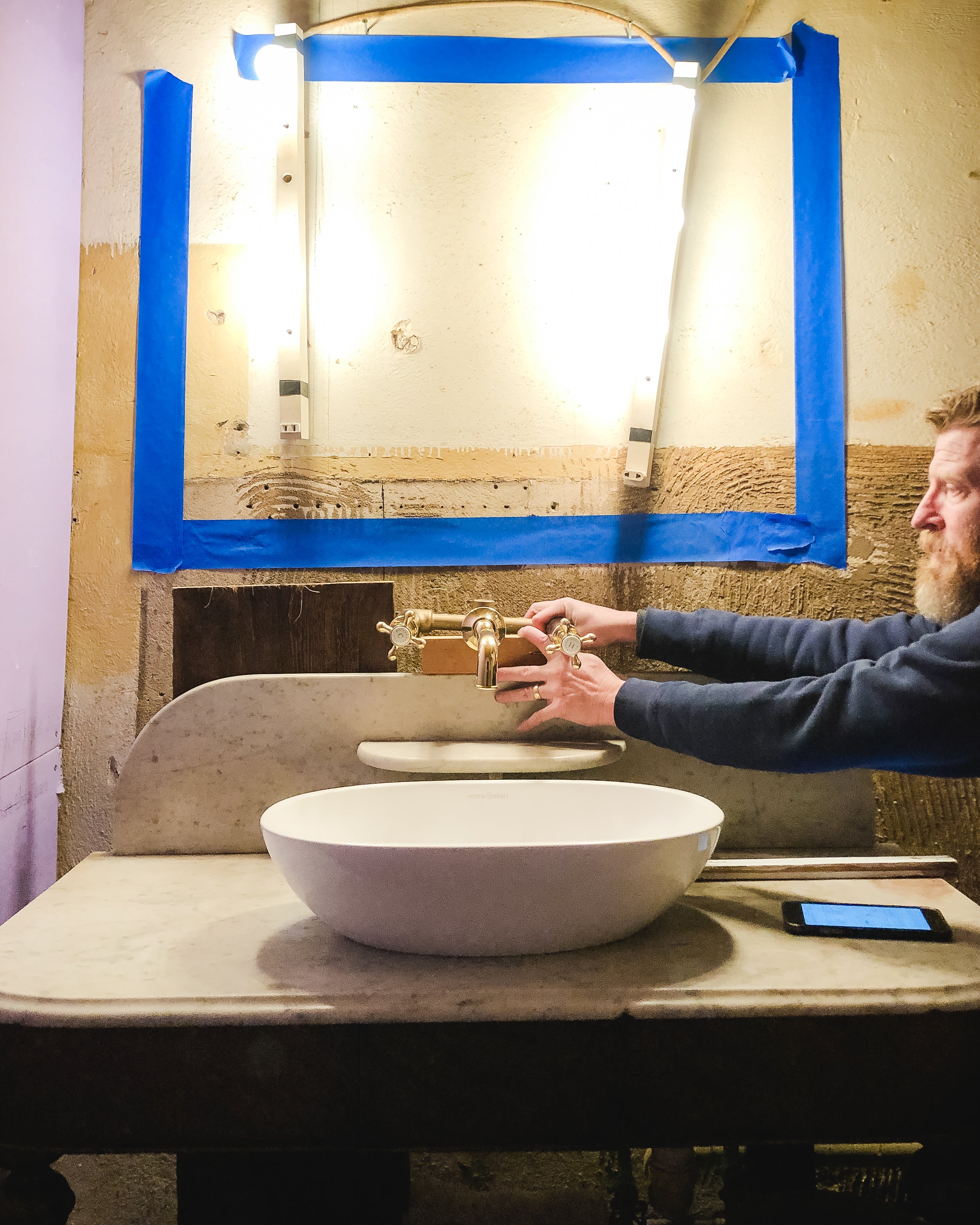 Caroline Diani's Farmhouse Update - Guest Bathroom Remodel Part 1