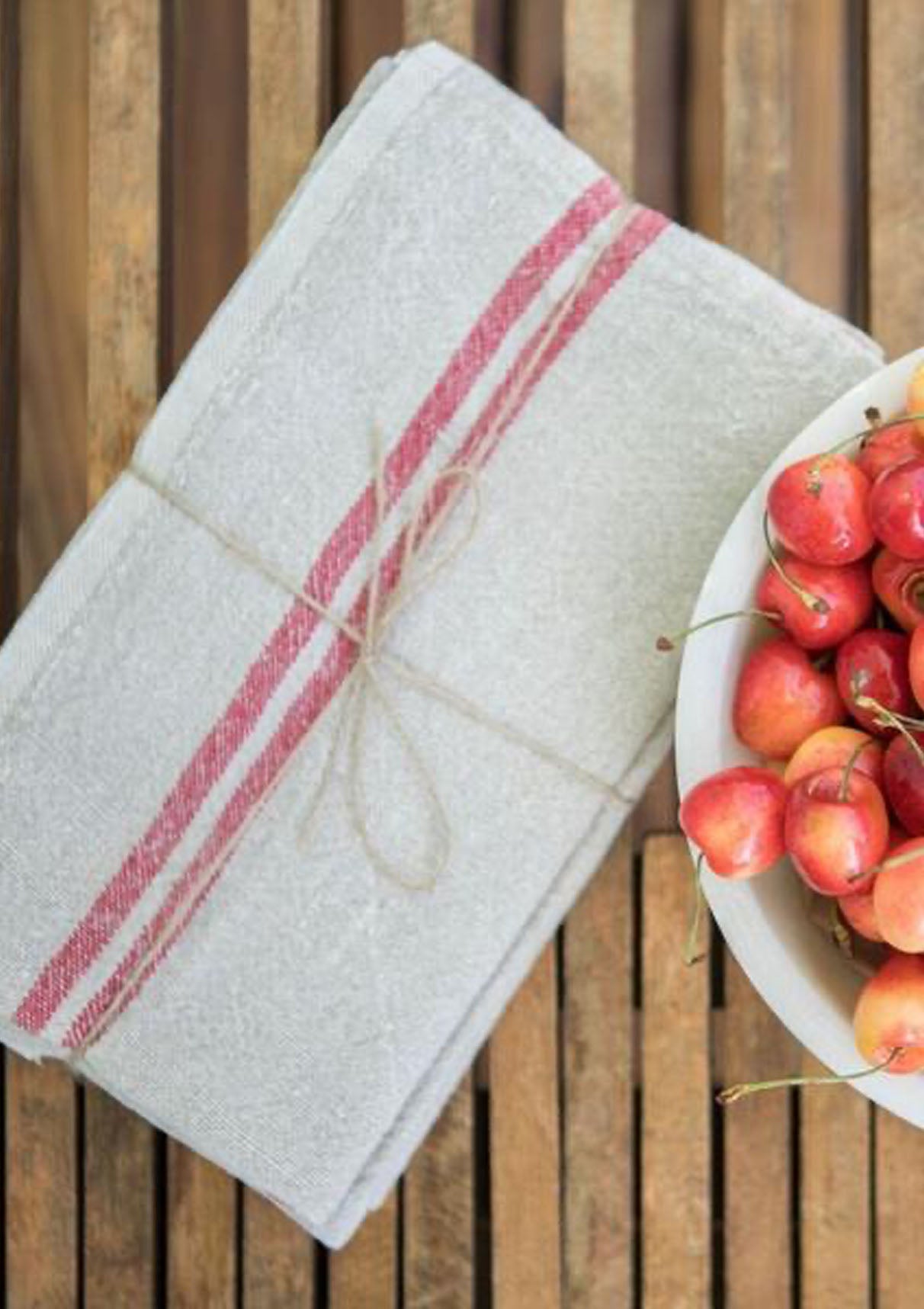 Vintage Linen Towels Set of 2, Natural/Red