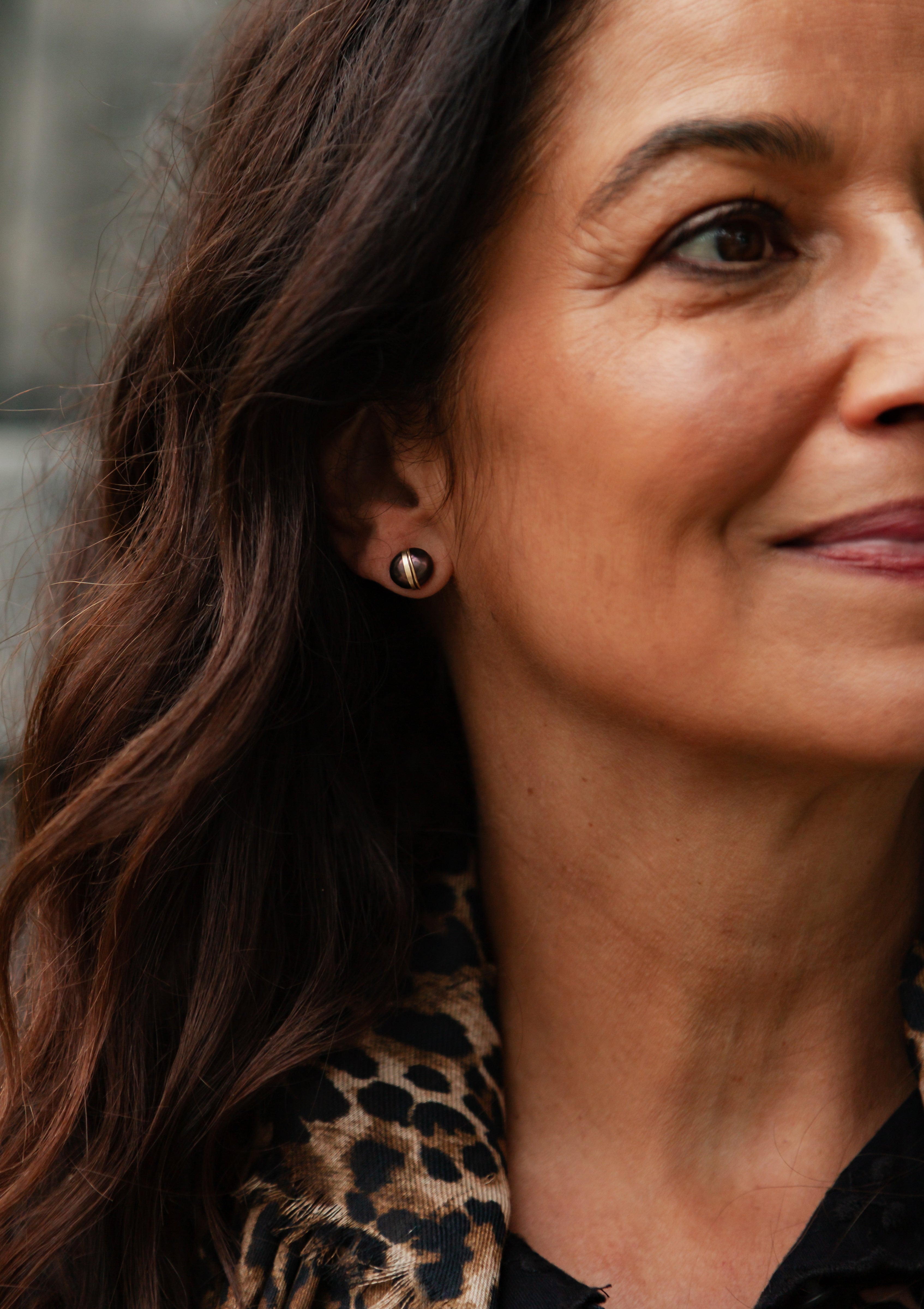 Baroque Pearl Studs | Charcoal