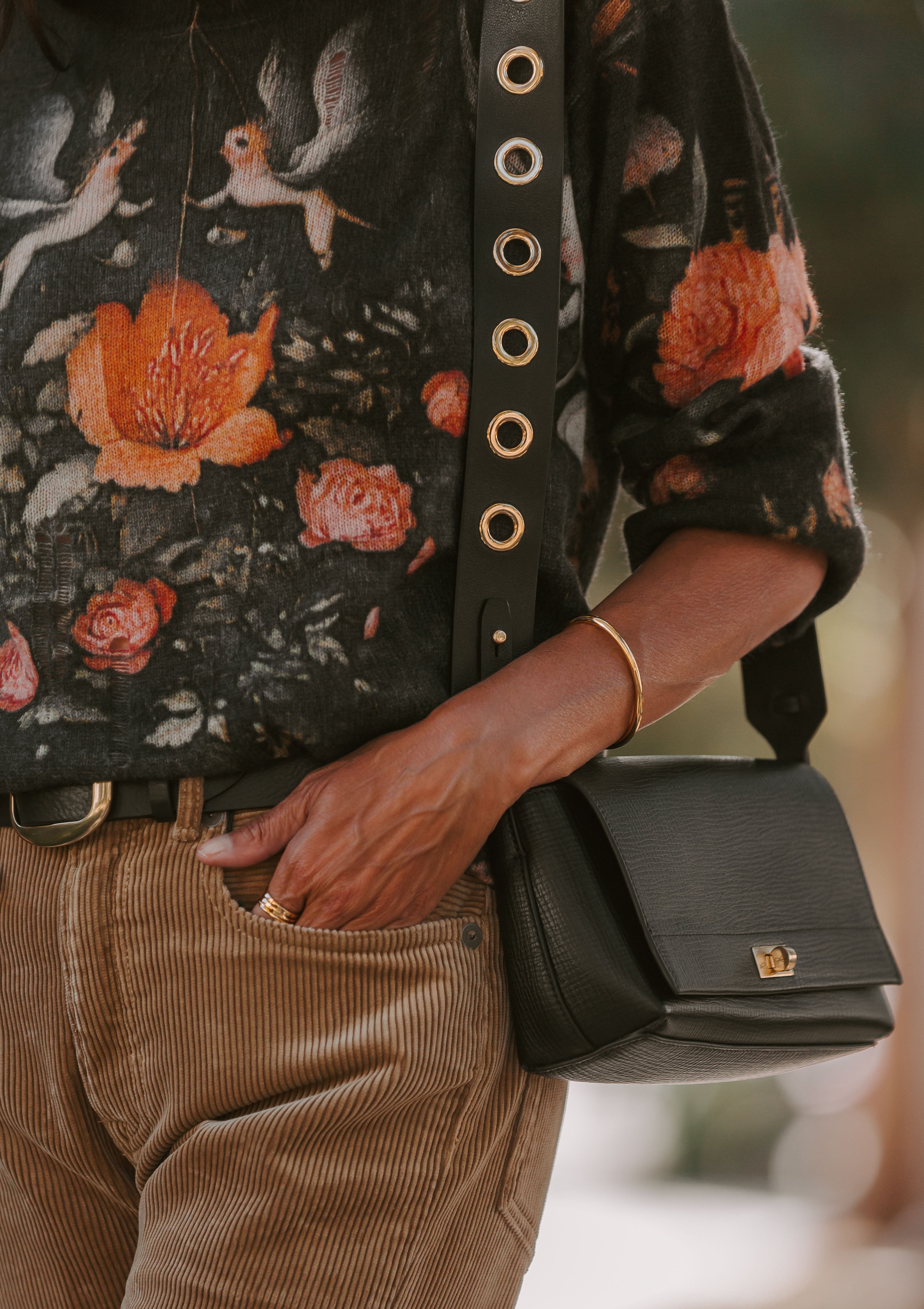 Mortimer Eyelet Crossbody | Crosshatch Black