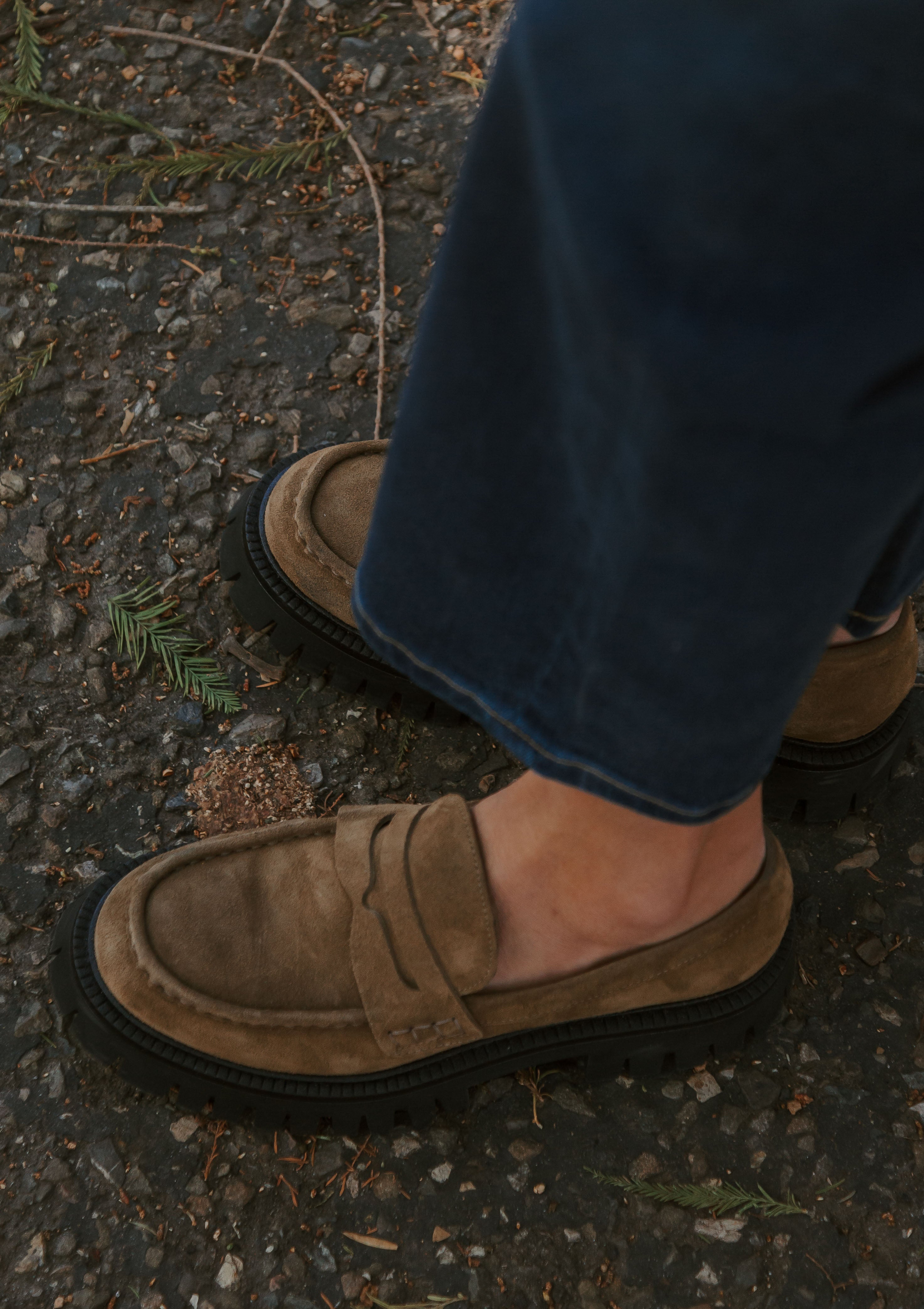 Jerry Rock Suede Loafer | Khaki