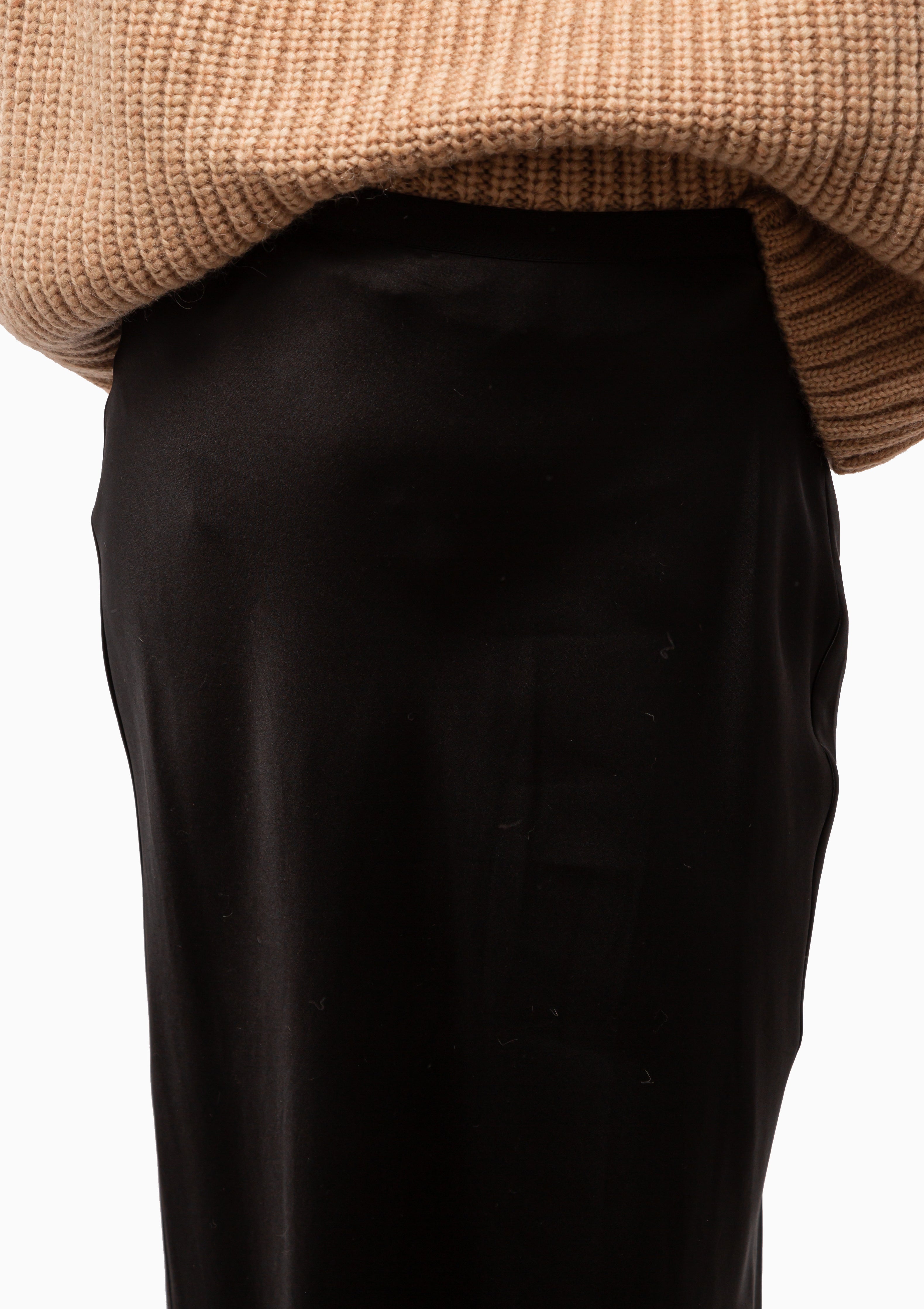 Bar Silk Maxi Skirt | Black