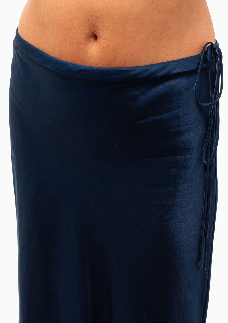 3/4 Garbo Skirt | French Blue