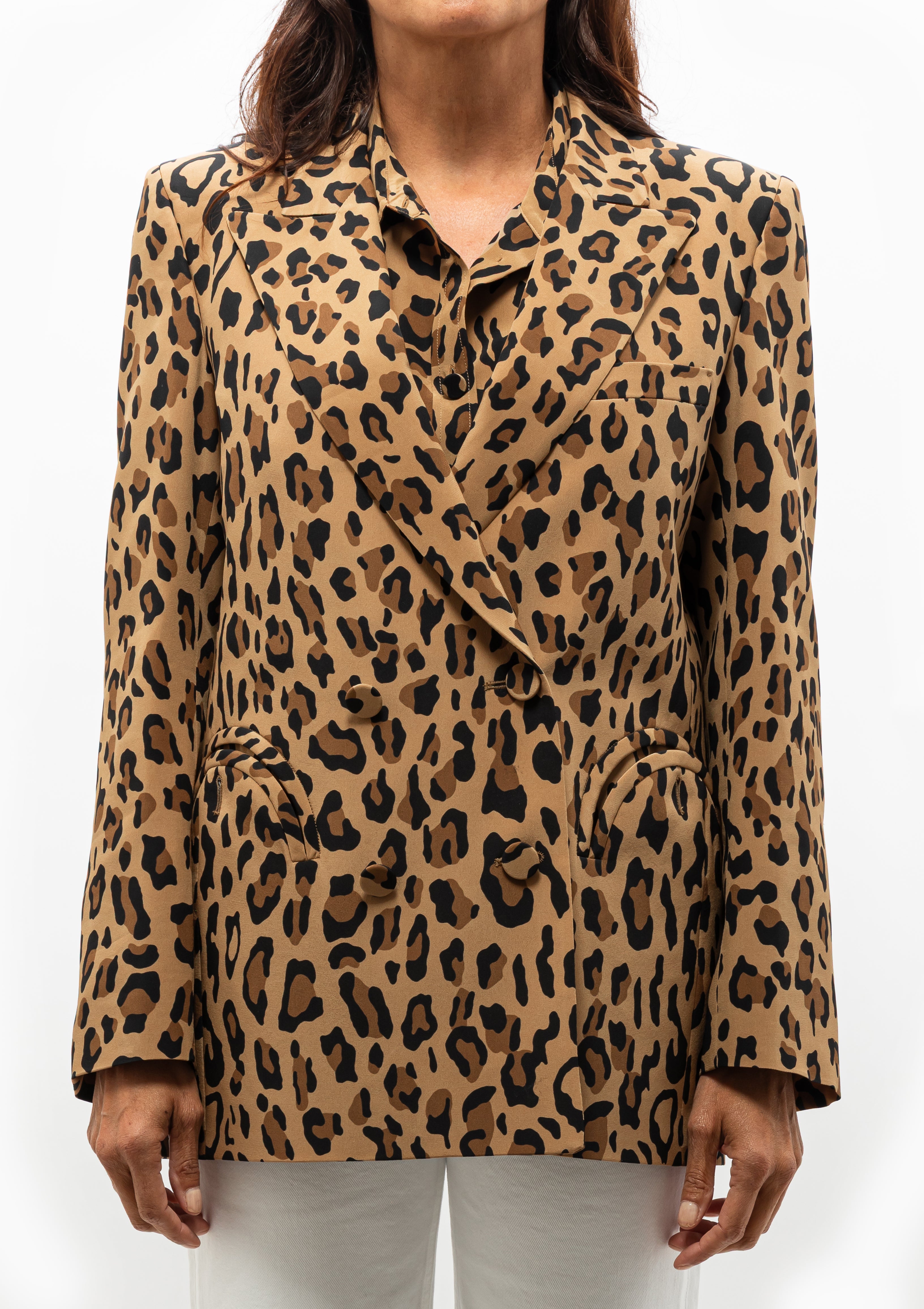 Stylish Blaze Milano Everynight Blazer in Simba Camel, paired with the Blaze Milano Berber Shirt Simba, Available Now at Diani Boutique.