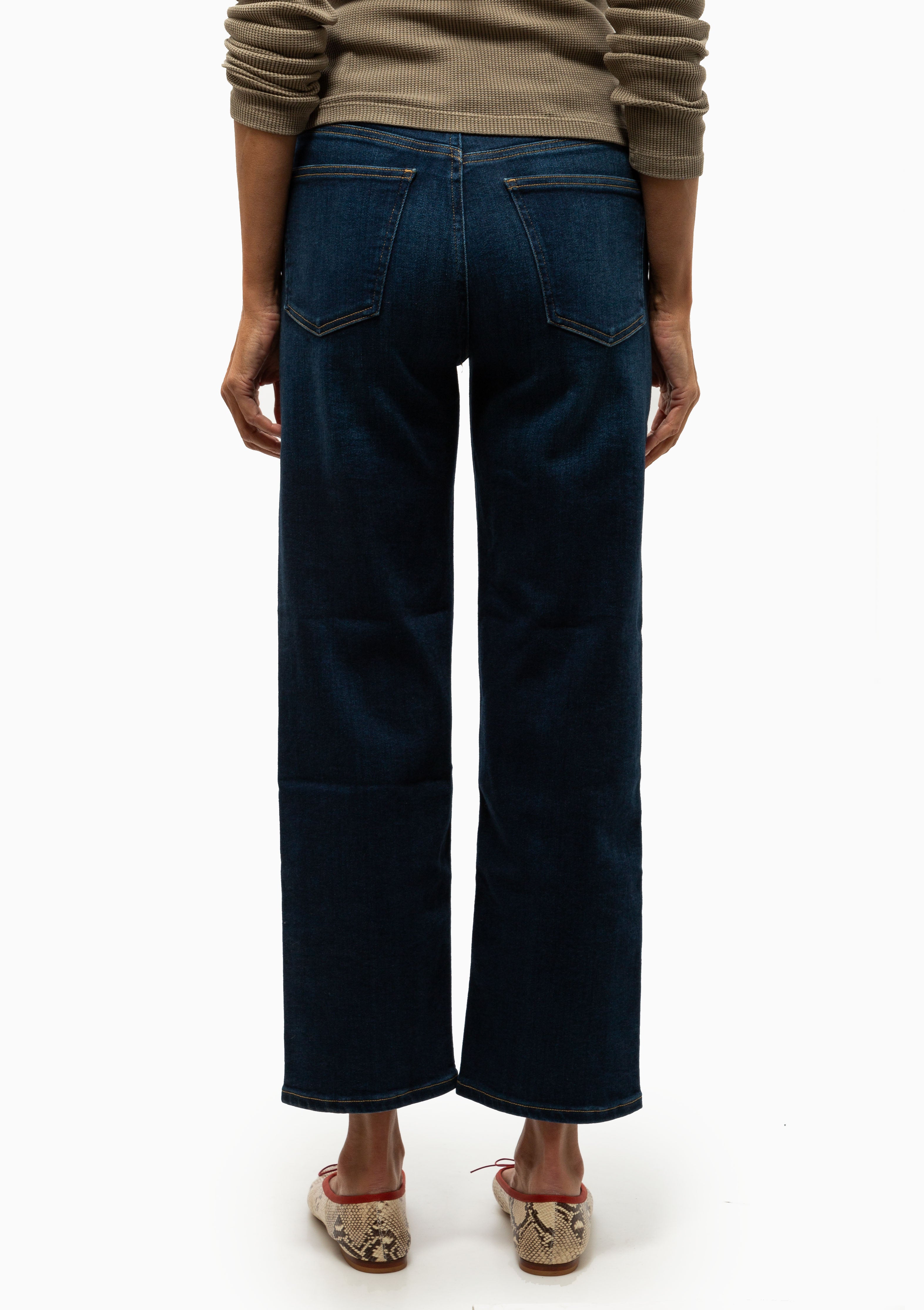 Palma Straight Clean Hem | Dakota