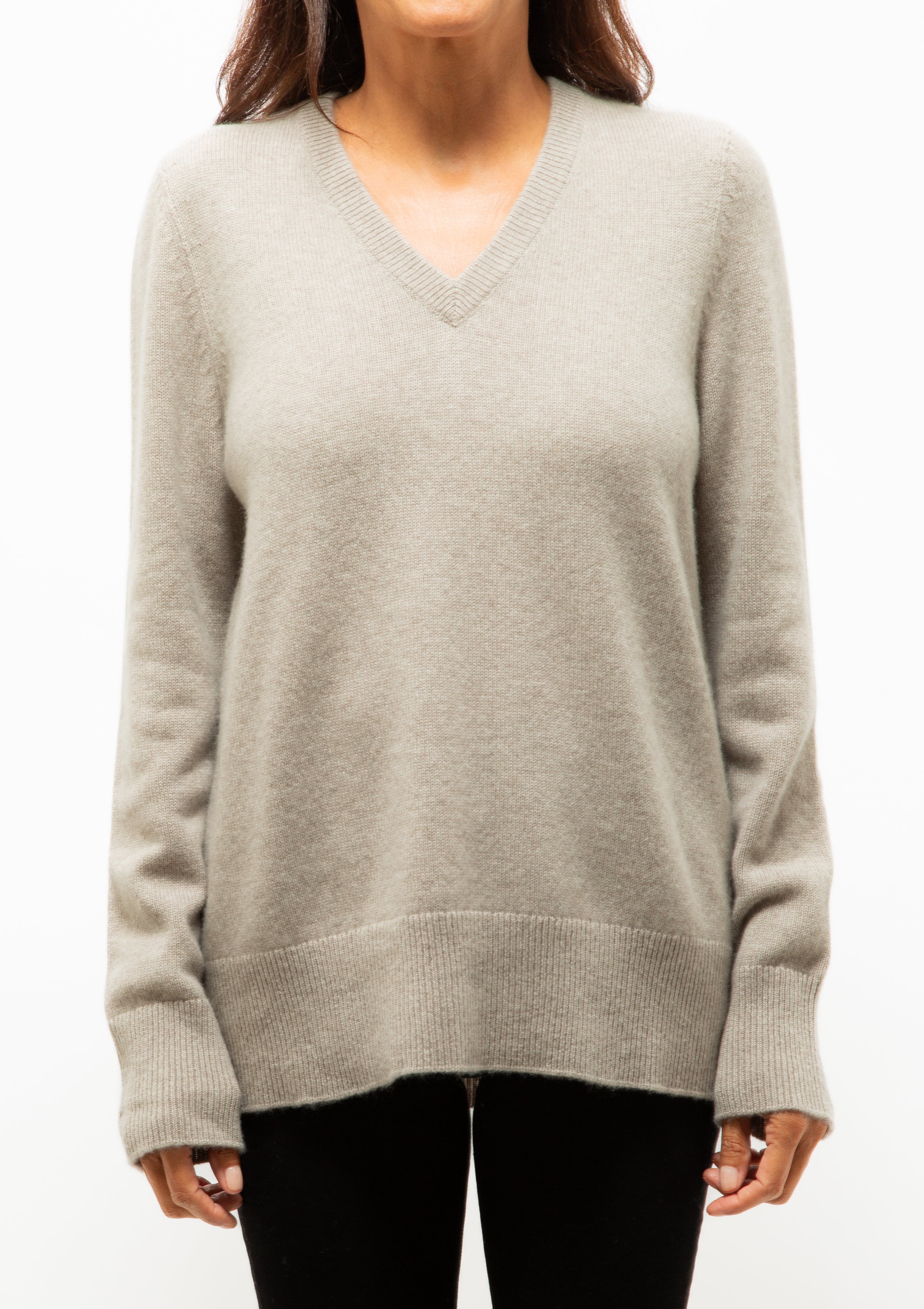 Emmett V-Neck | Mist