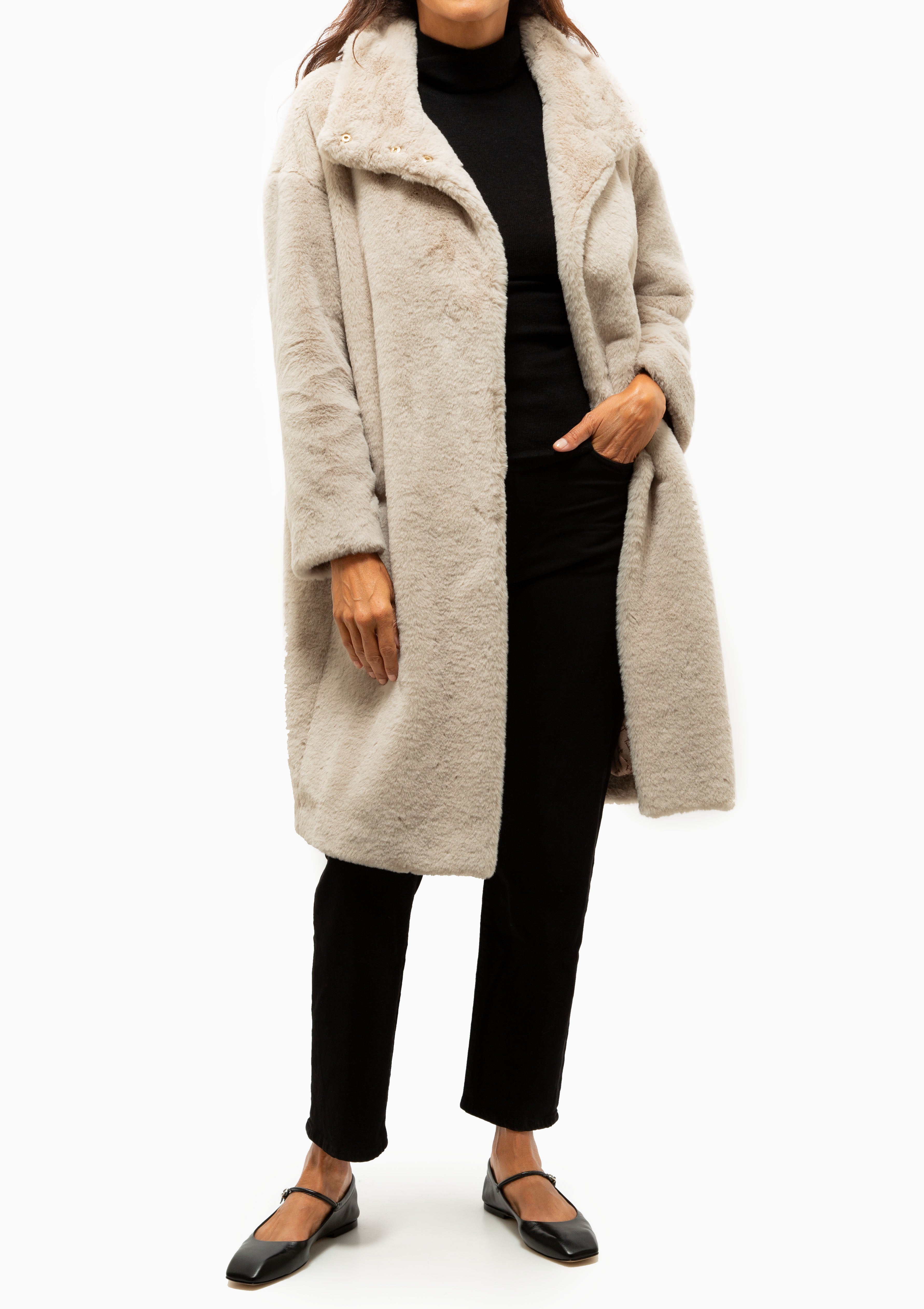 Faux Fur Stand Up Collar Coat | Chantilly