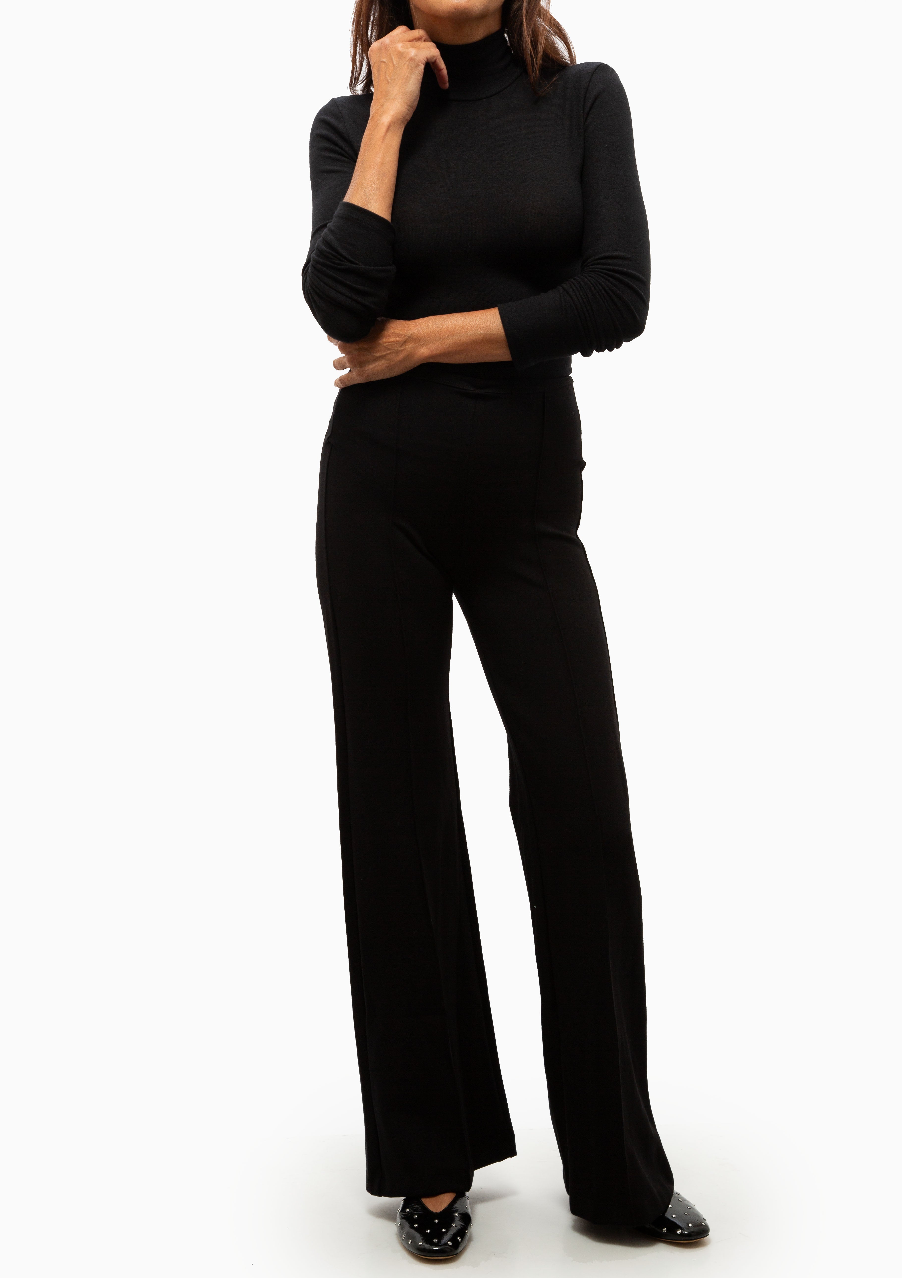 Rio Pintuck Boot Cut Pant | Black