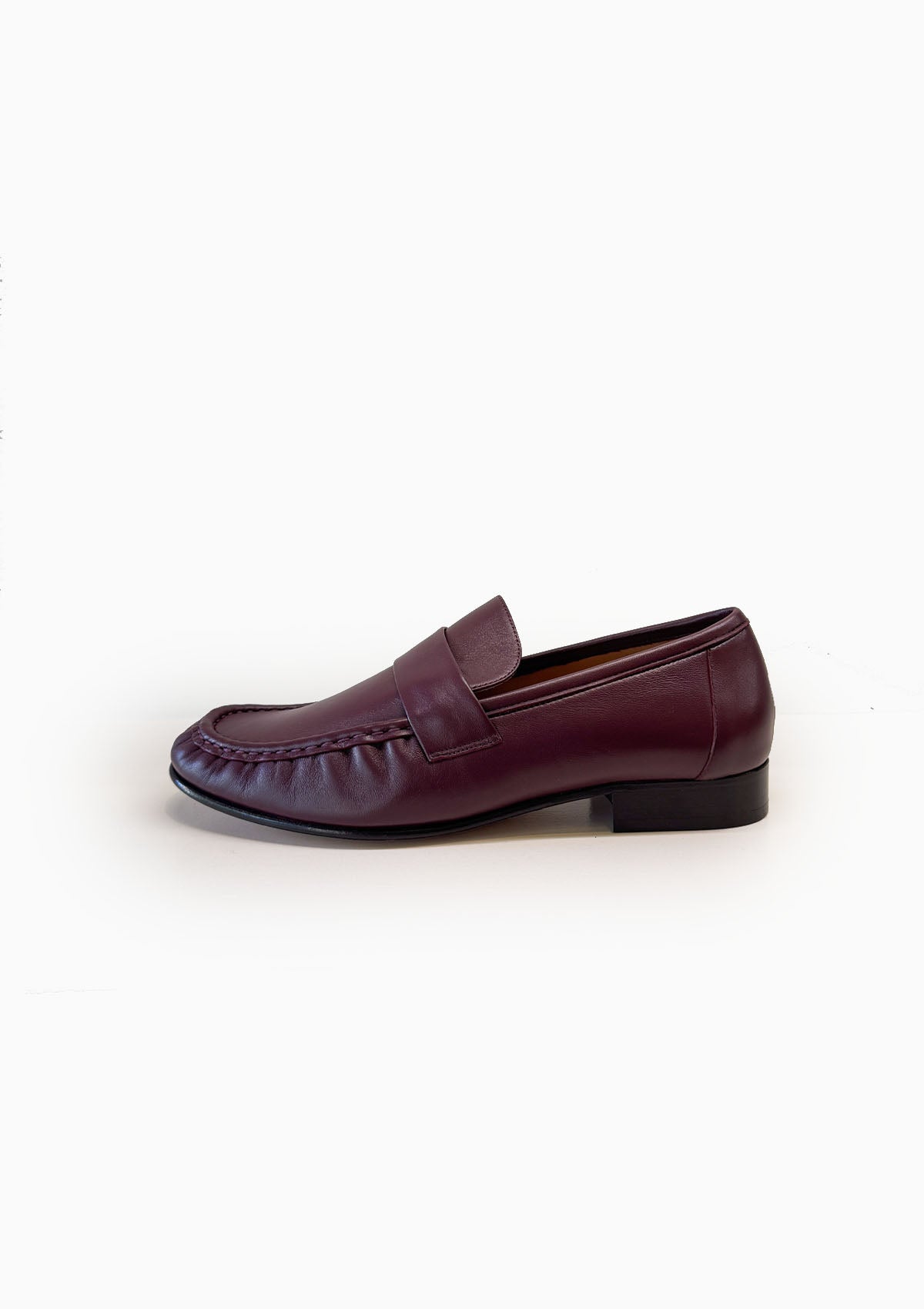 Ruched Loafer | Oxblood