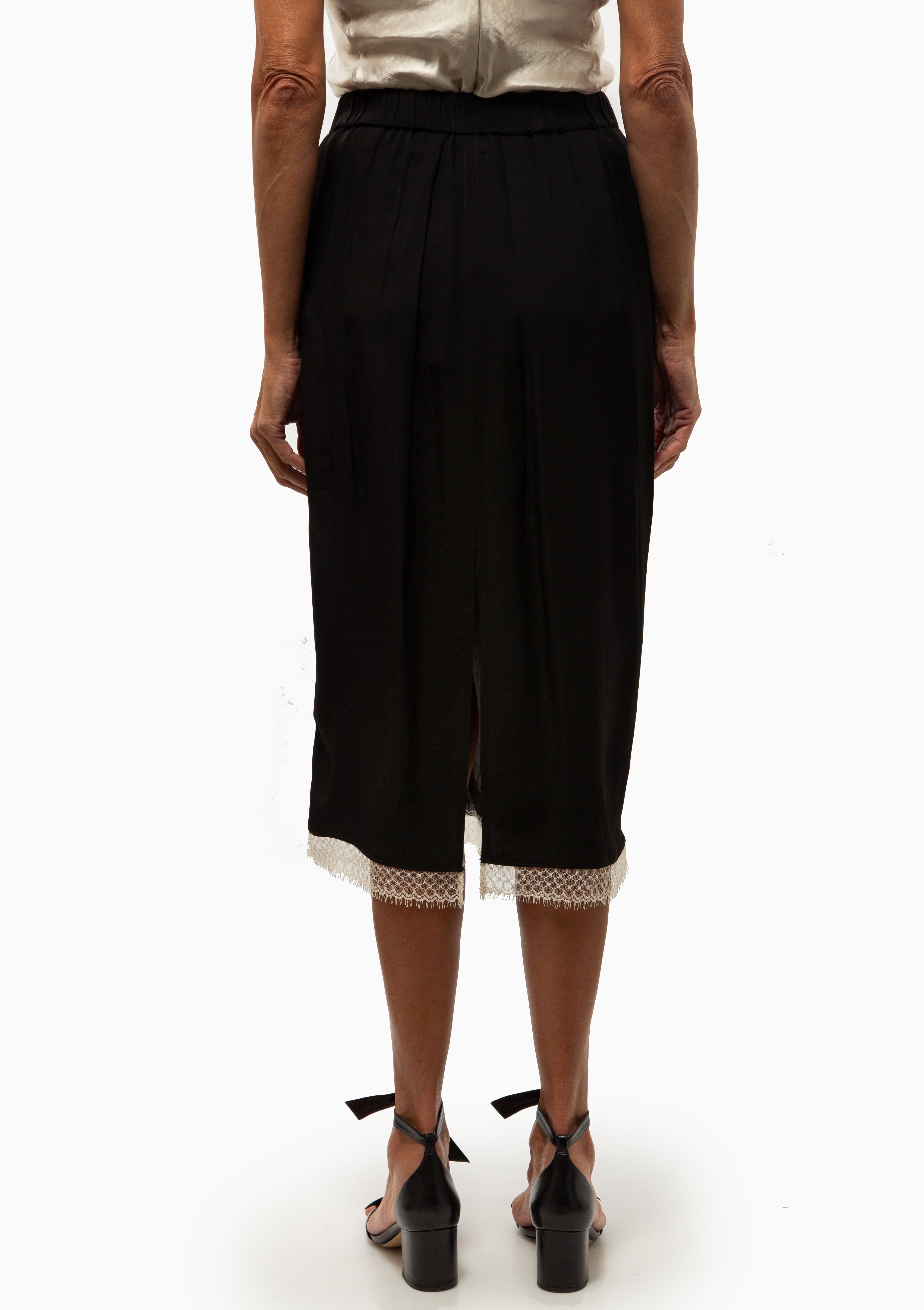 Lace Tulip Skirt | Black