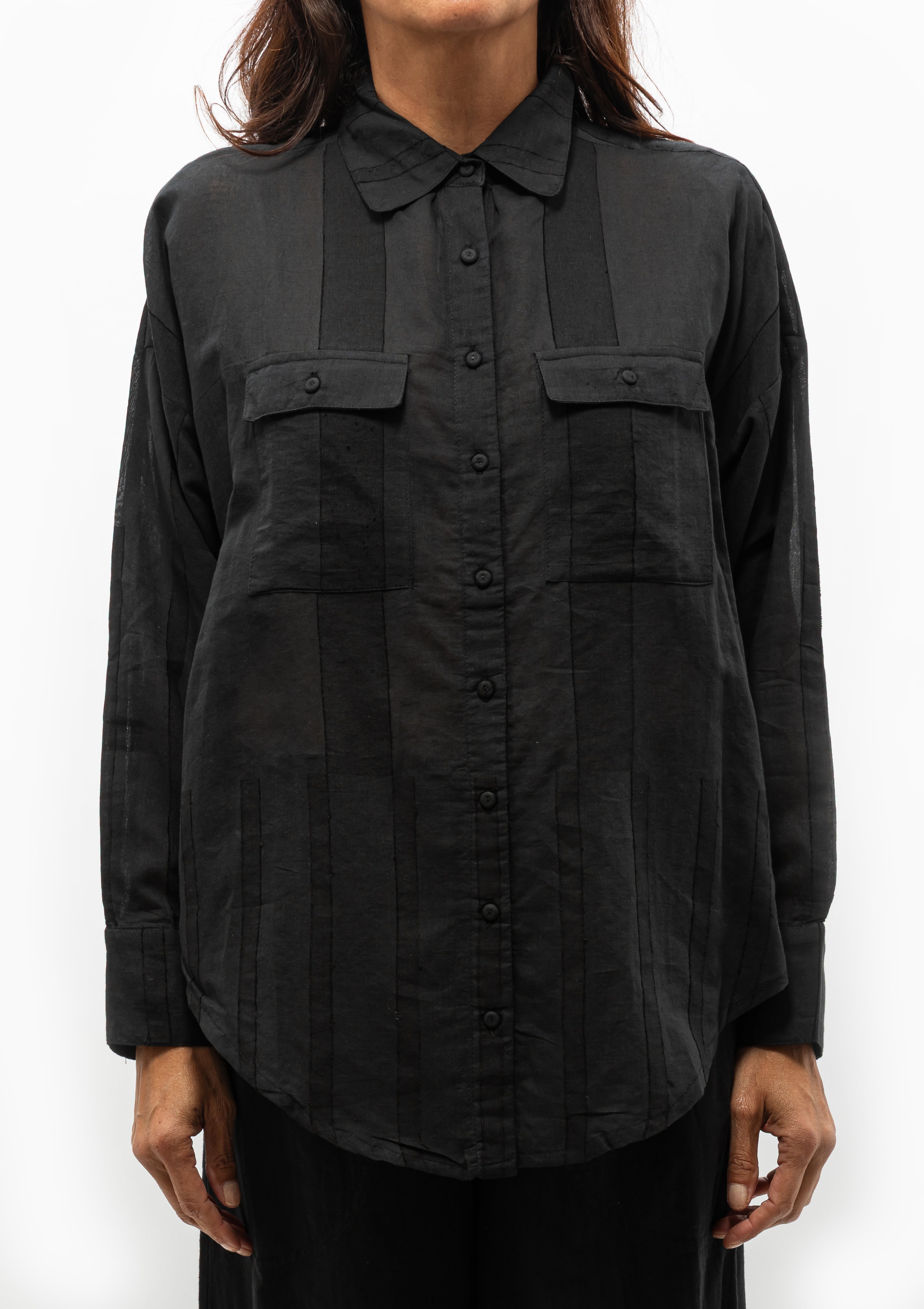Mirth Kyoto Shirt in Black. Long sleeve and lightweight. Available at Diani Boutique.