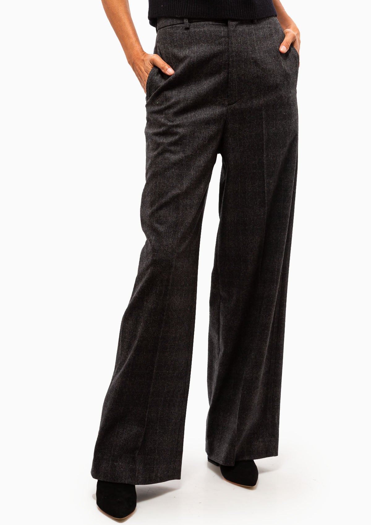Nili Lotan Johan Pant in Charcoal. Available at Diani.