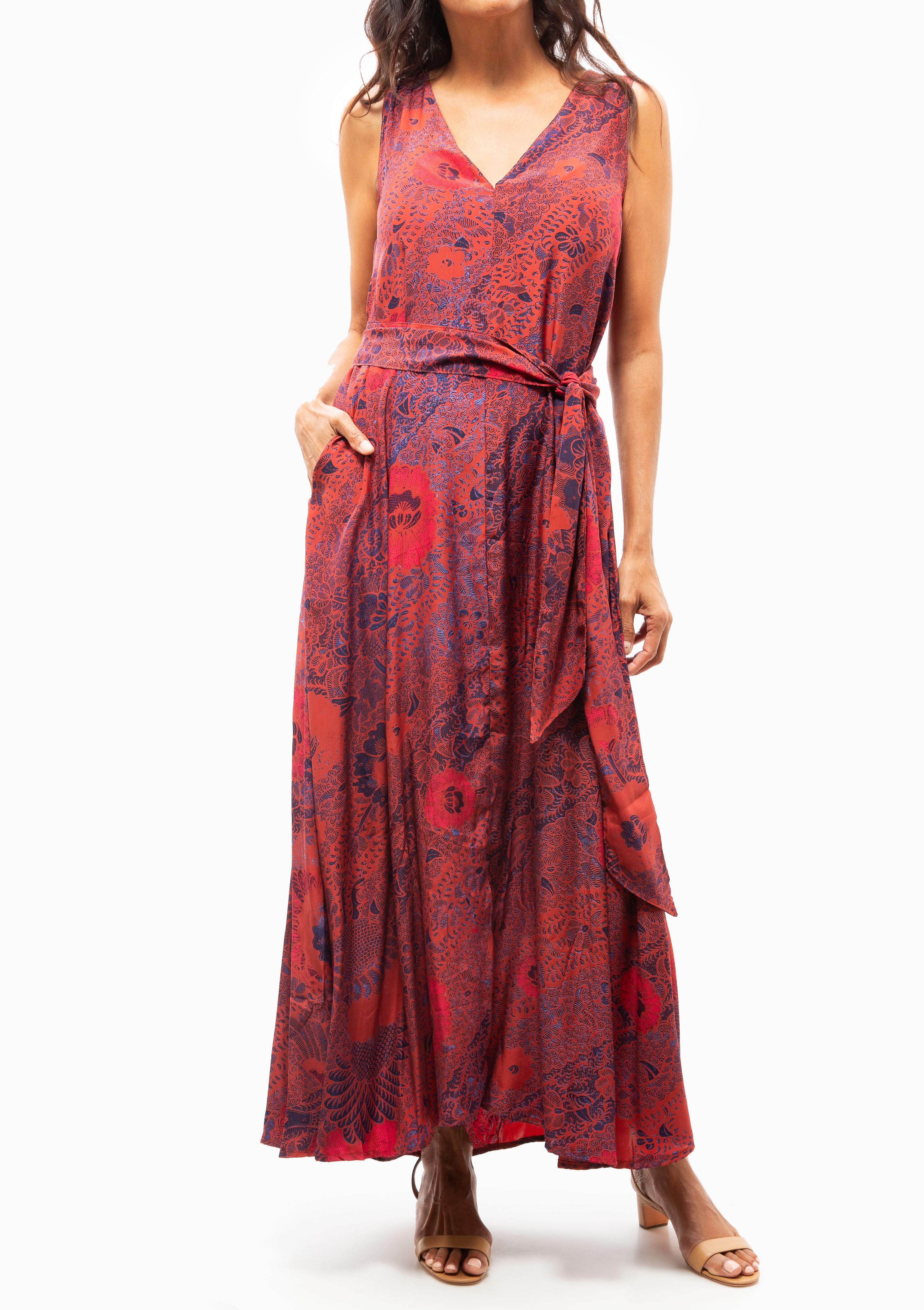 Tova Maxi With Sash | Peacock Currant