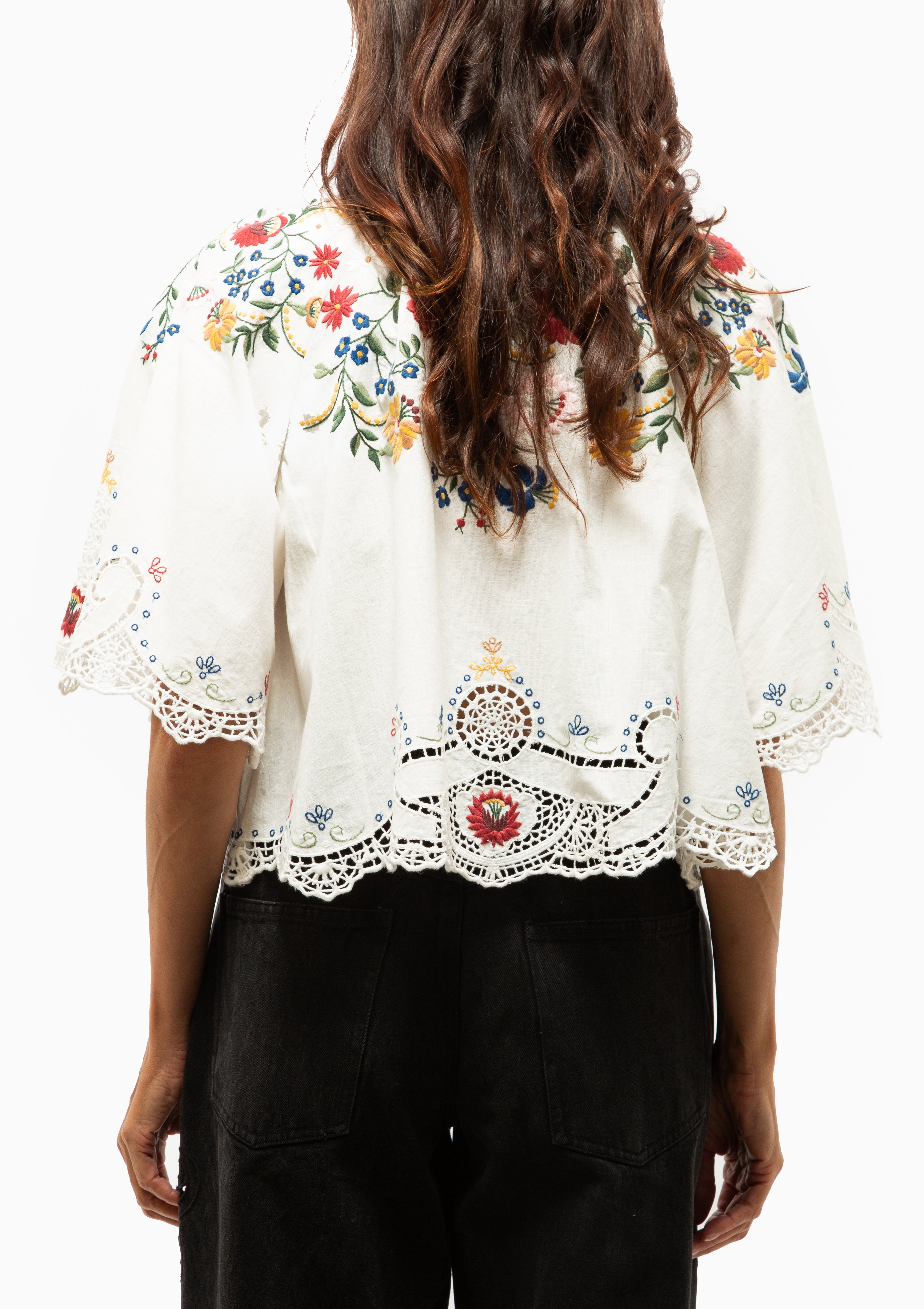 Celia Embroidery Short Sleeve Top | Cream