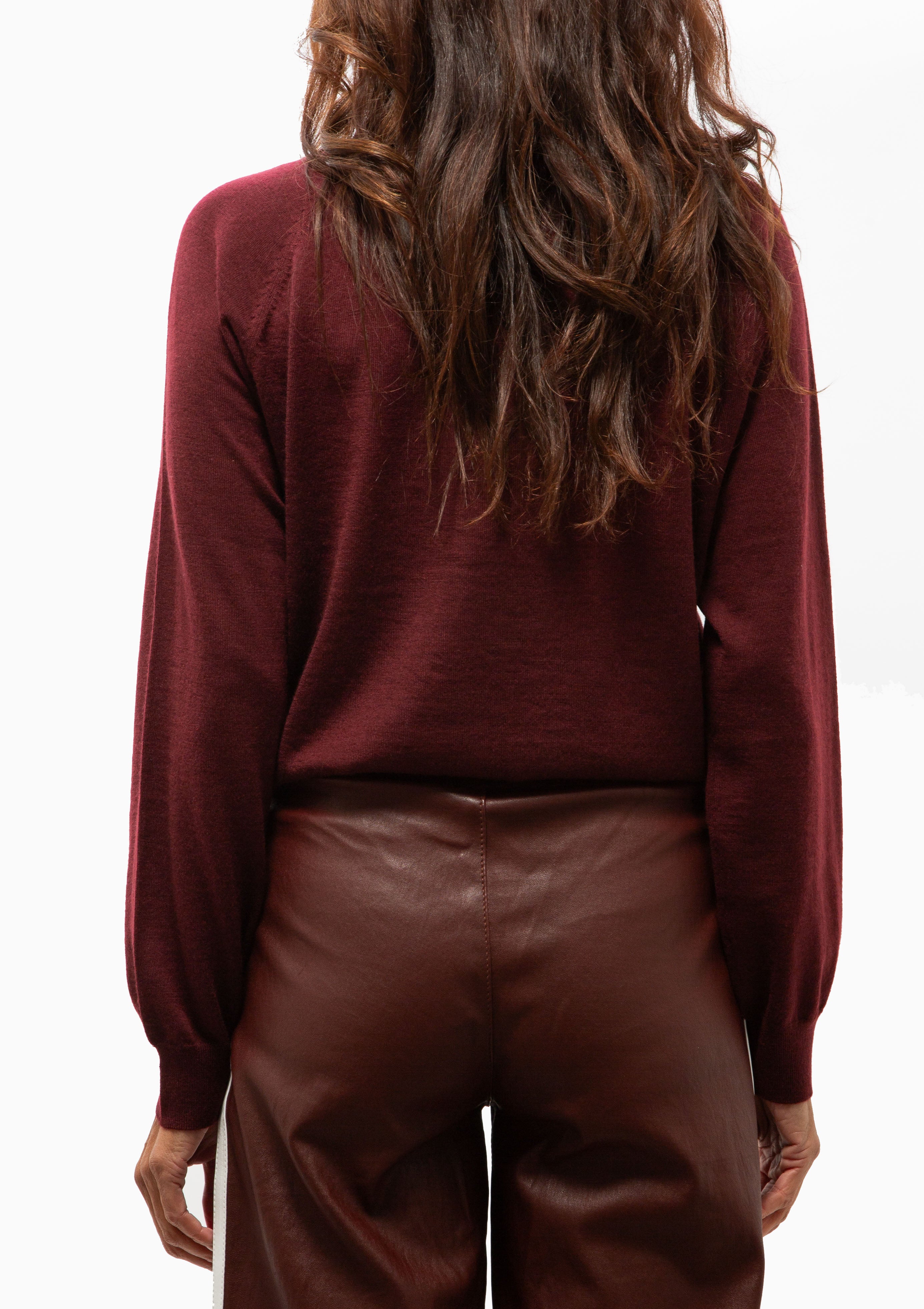 Cashmere Raglan Sweater | Wine