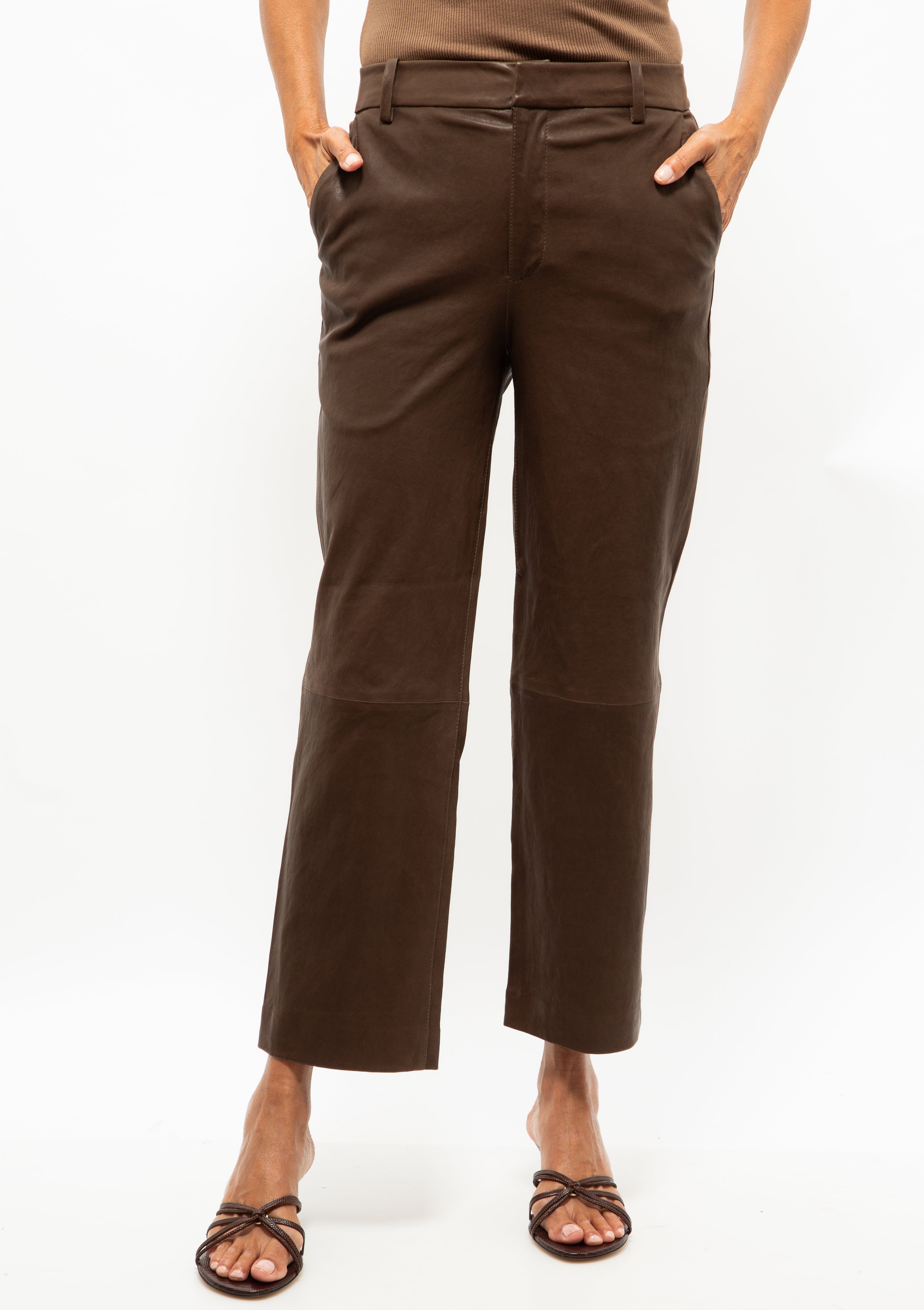 Leather Cropped Baggy Pants | Truffle