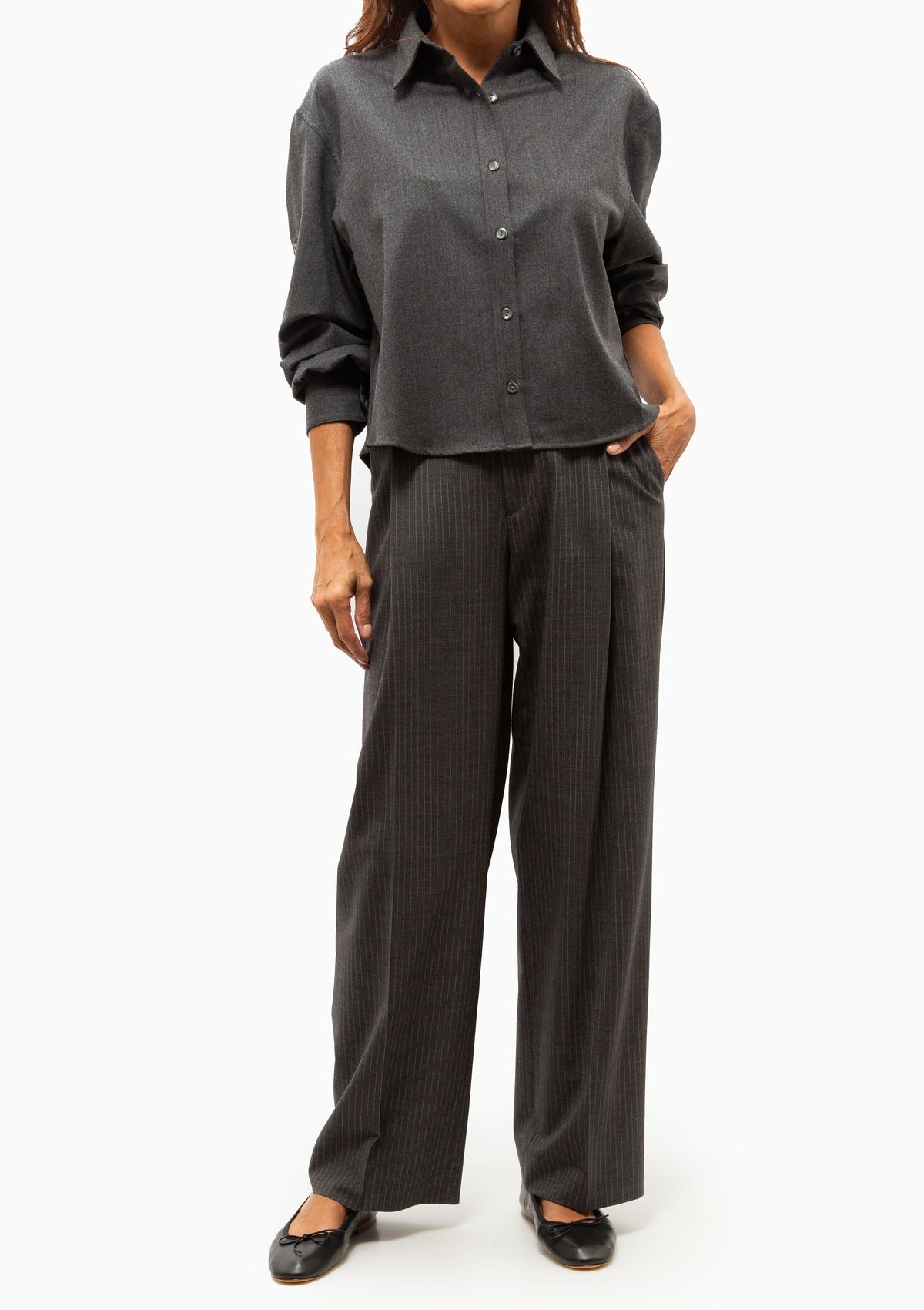 Button Sleeve Crop Shirt | Charcoal