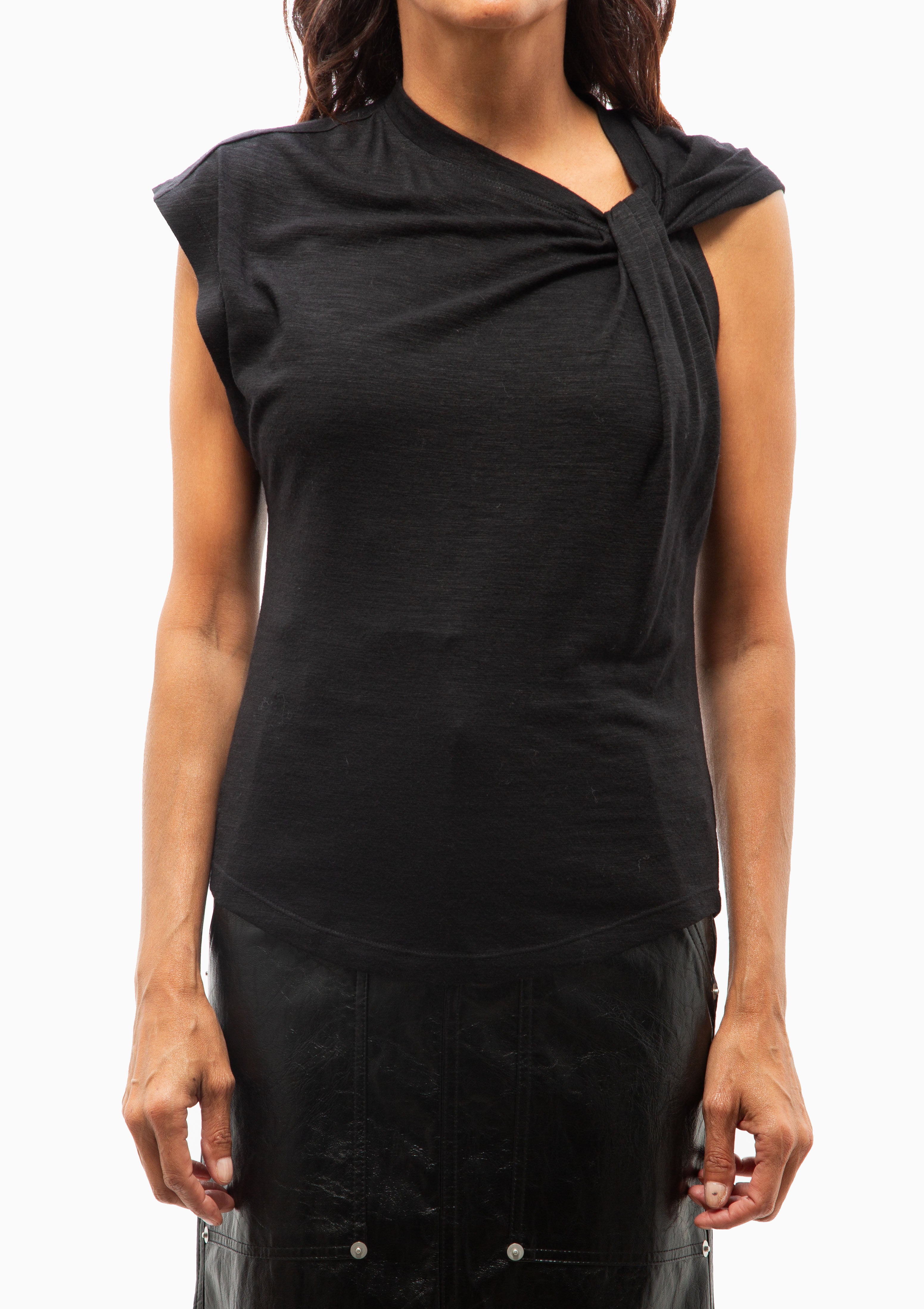 Naydali T-Shirt | Black