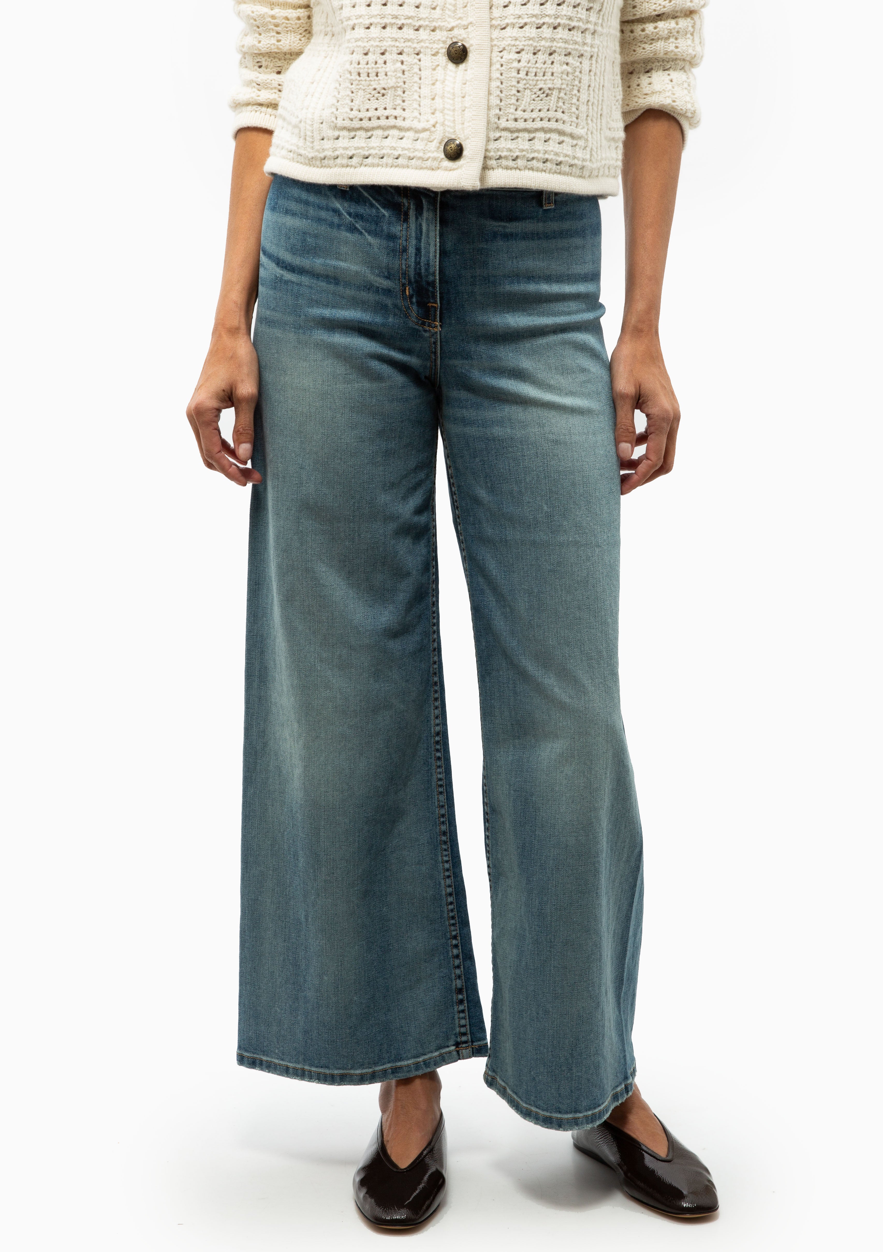 Megan Pant by Nili Lotan.   Shown with the Harry Sweater and Aeyde Betty Flat. Available at Diani