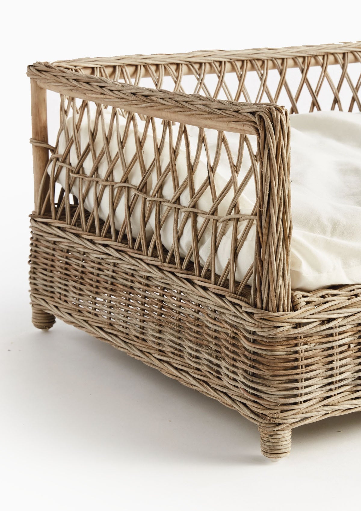 Normandy Rattan Pet Bed Large | Grey