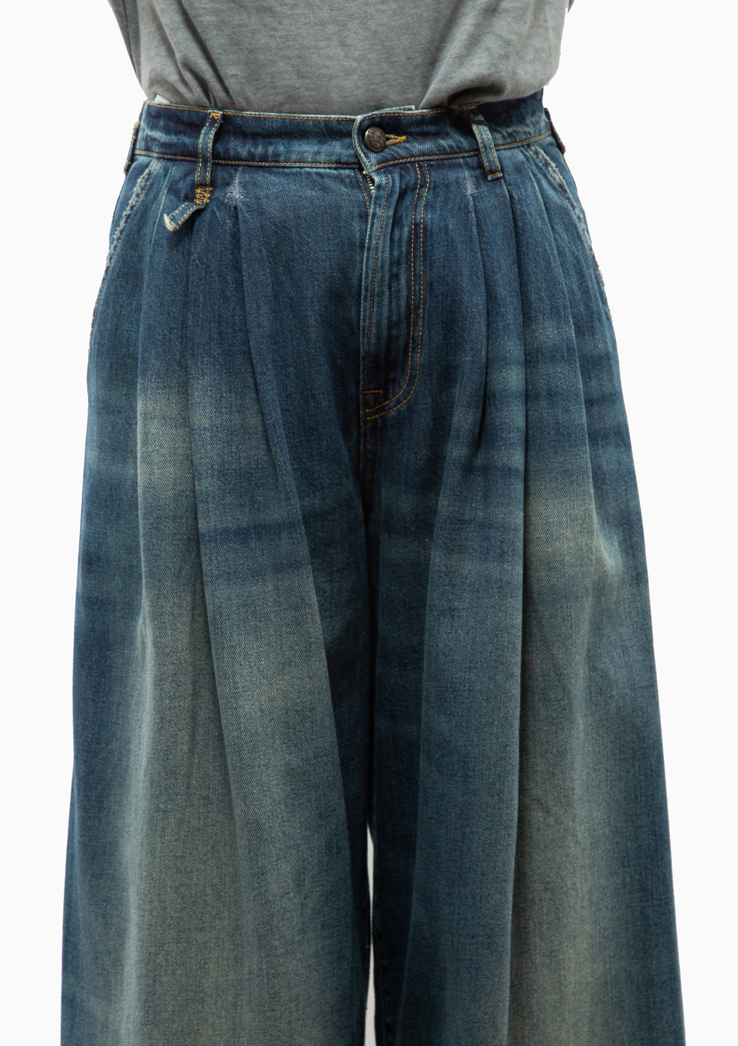 Triple Pleat Jean | Bleeker Indigo