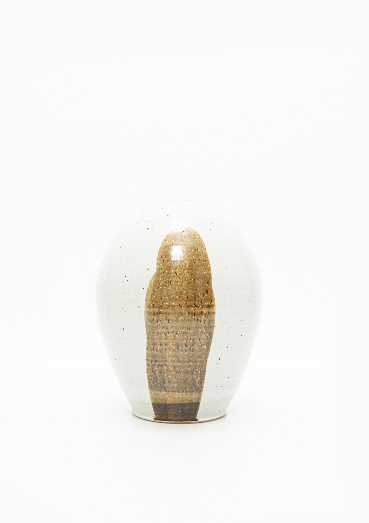 All Seasons Vase | Milk White/Tan