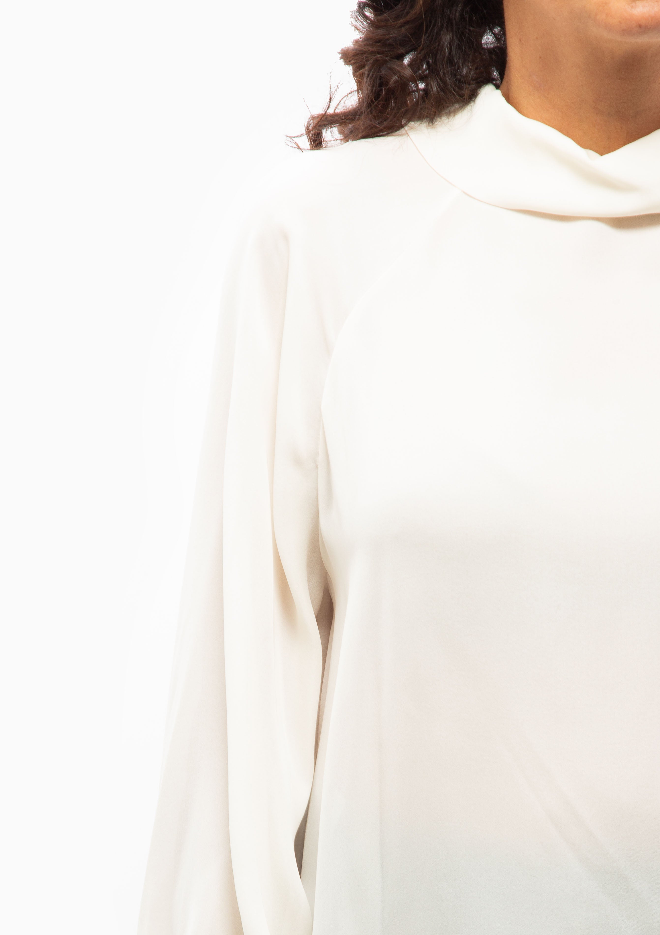 Close up of the Eliana Top by Nili Lotan. Available at Diani.