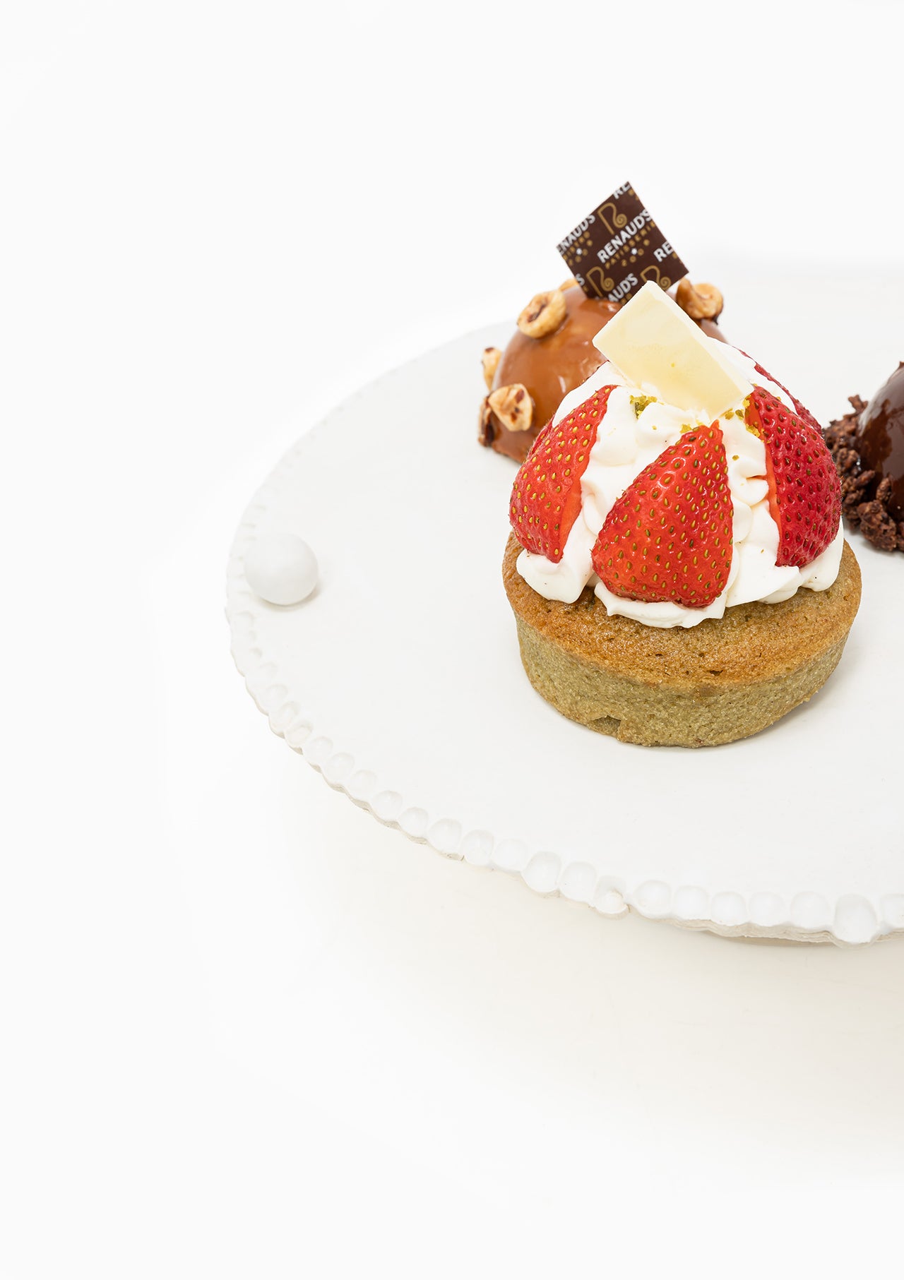 Pearl Detailing Celebration Plate | Egret