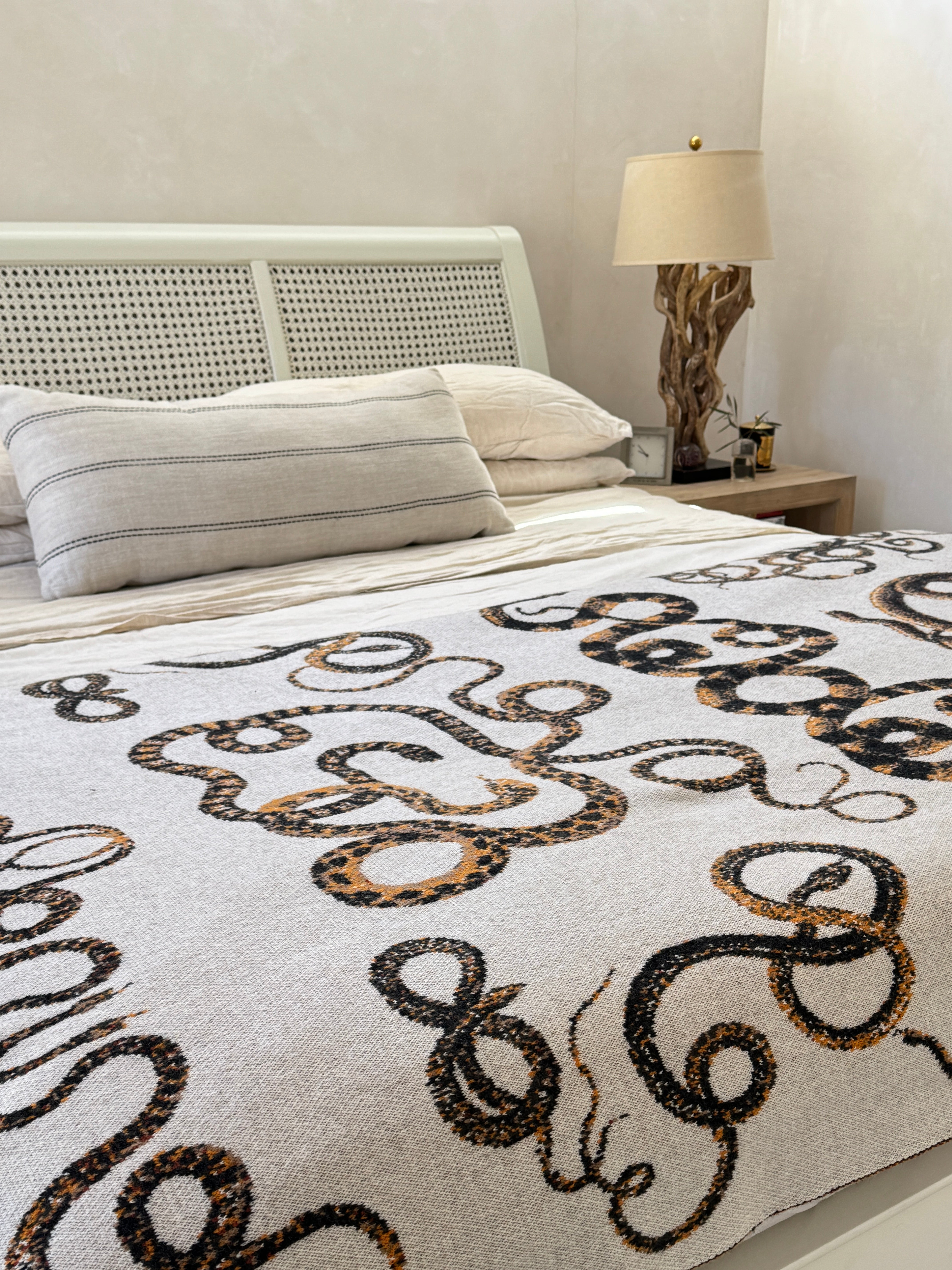 Serpents Throw | 51"x71"