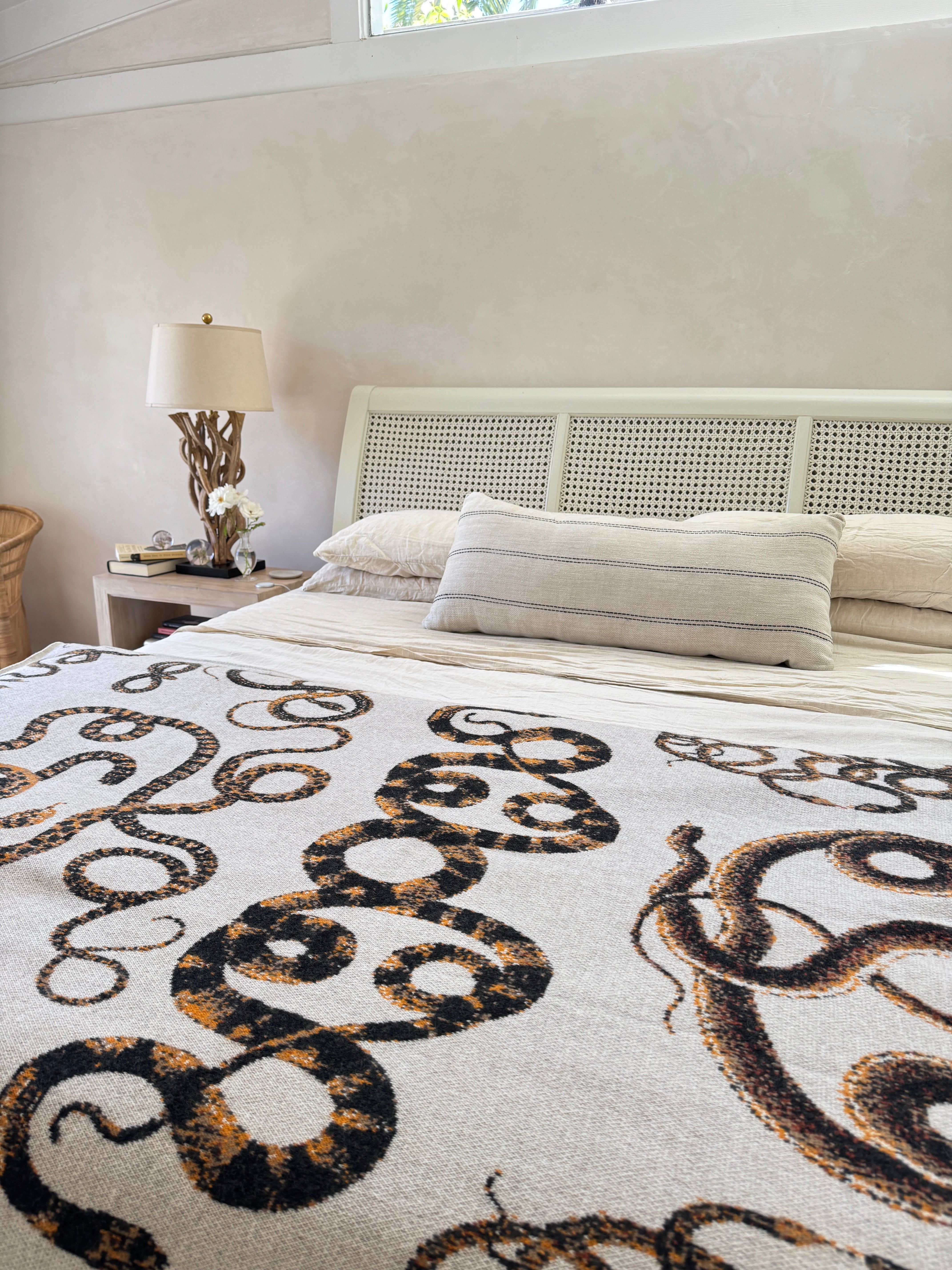 Serpents Throw | 51"x71"