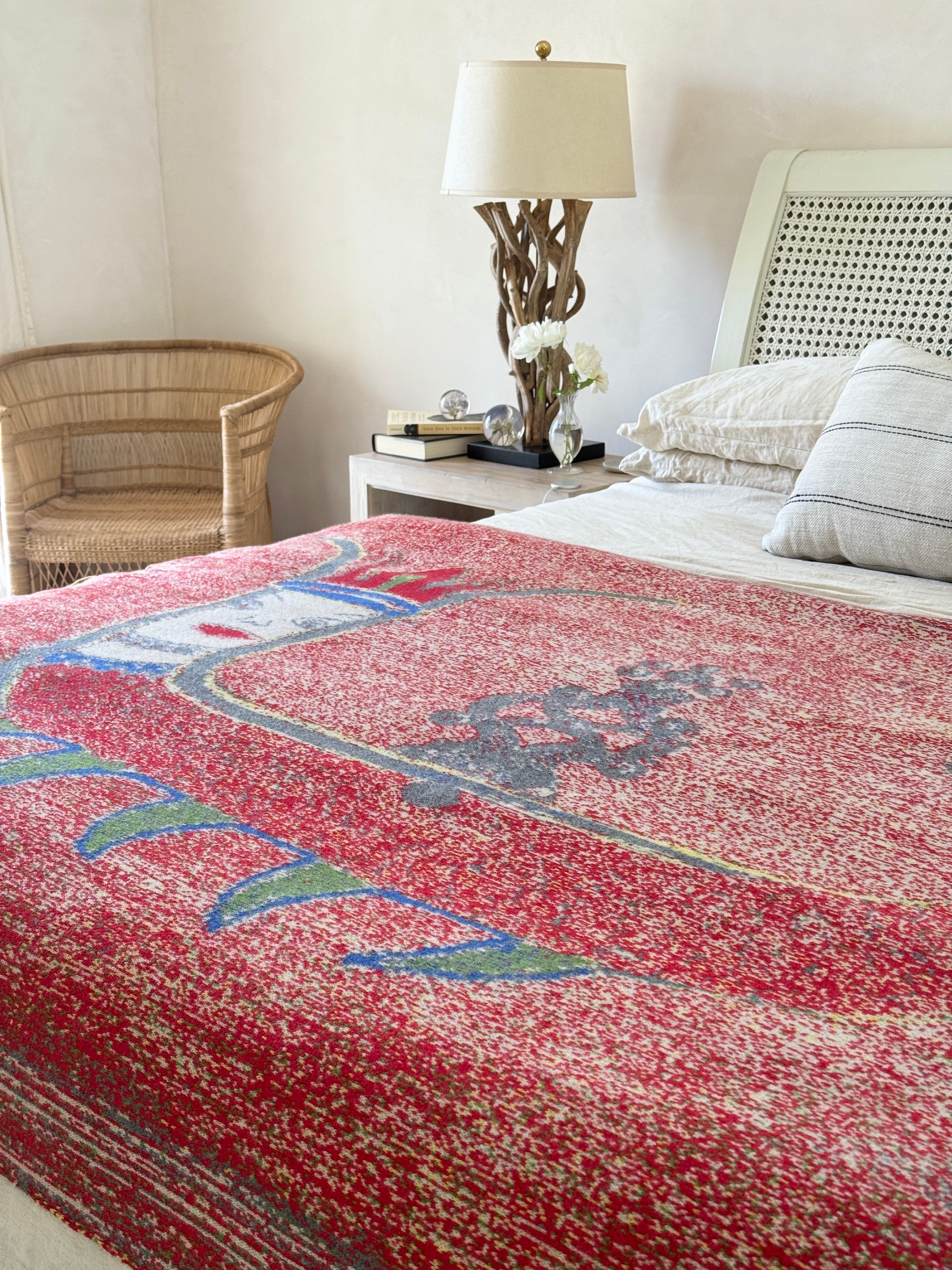 Red Queen Throw | 51"x71"