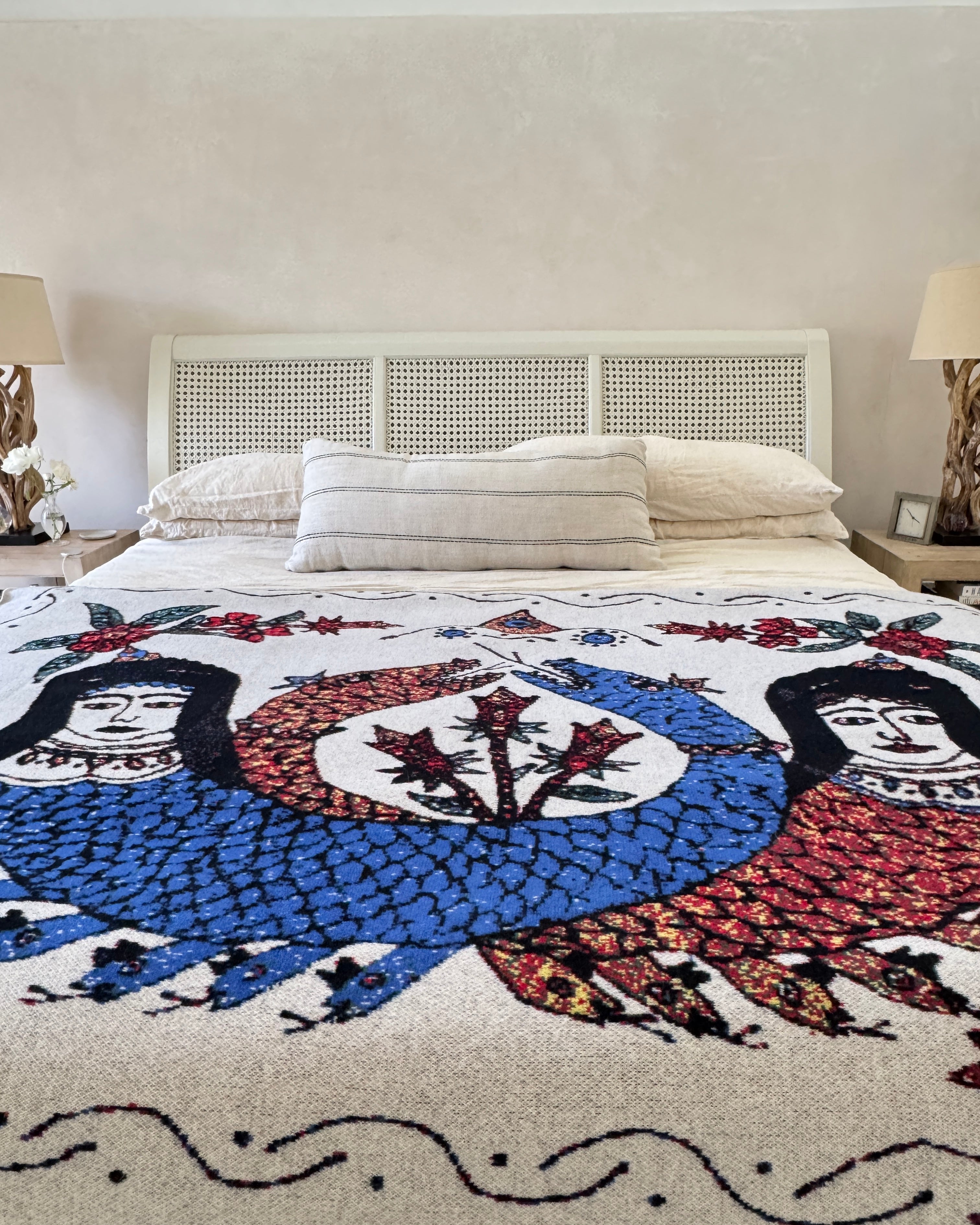 Shahmaran Throw | 51"x71"