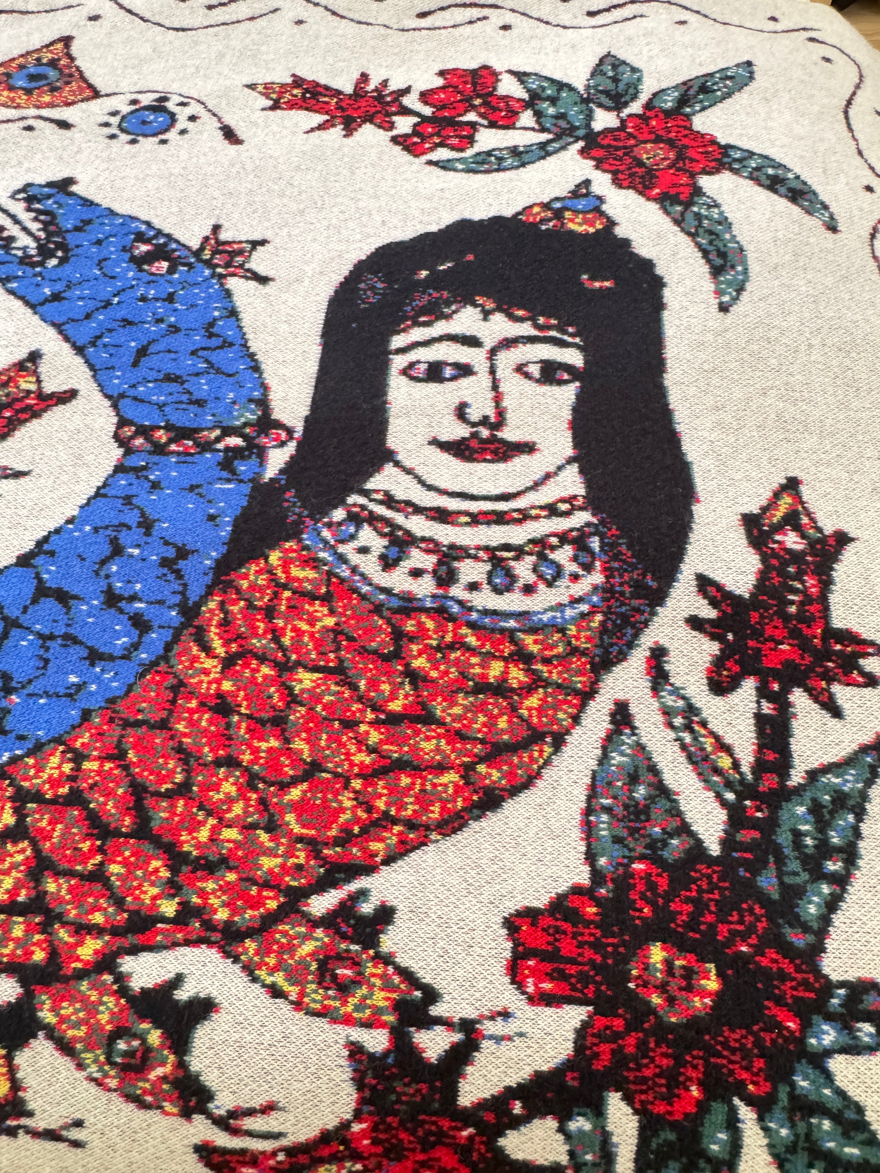 Shahmaran Throw | 51"x71"