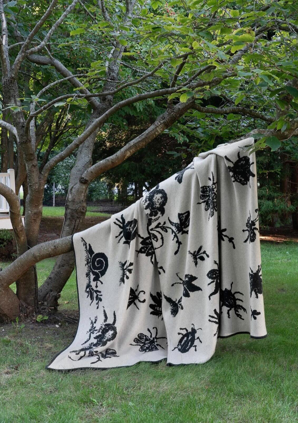 Garden Throw, King | 102 "x 102"