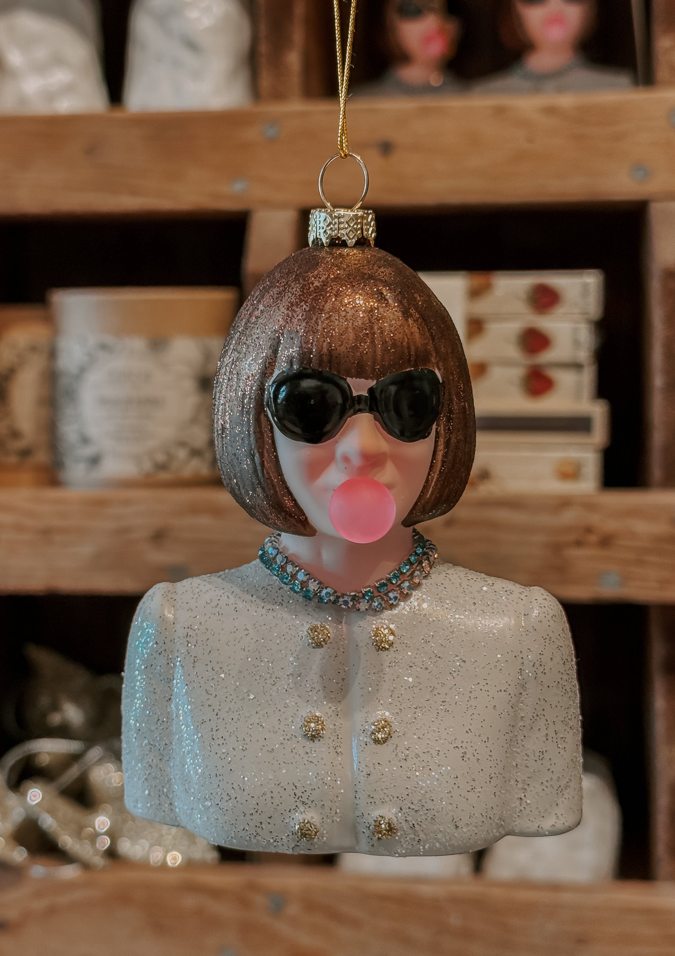 Anna Wintour With Bubble Ornament