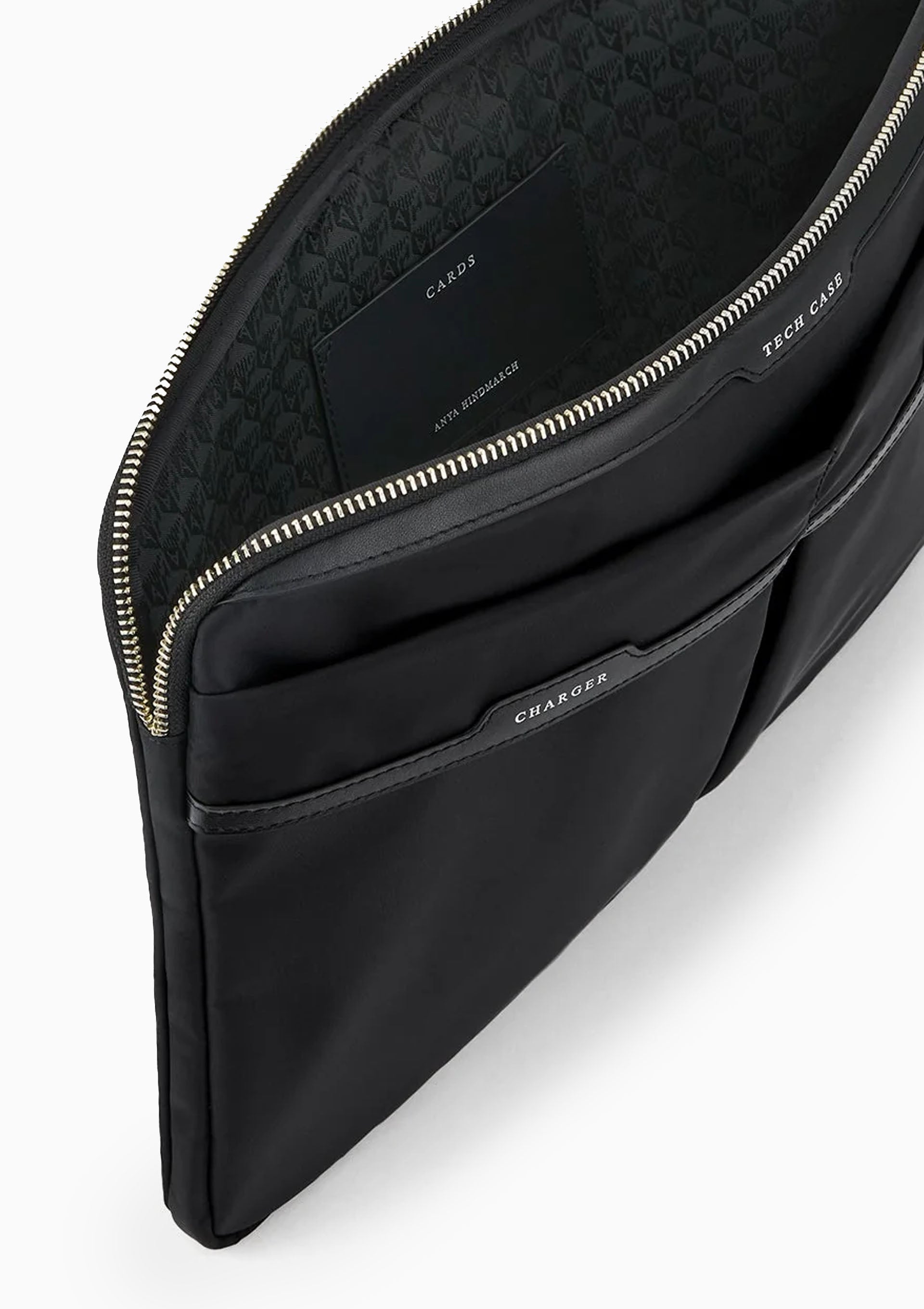 Tech Case ECONYL Regenerated Nylon | Black