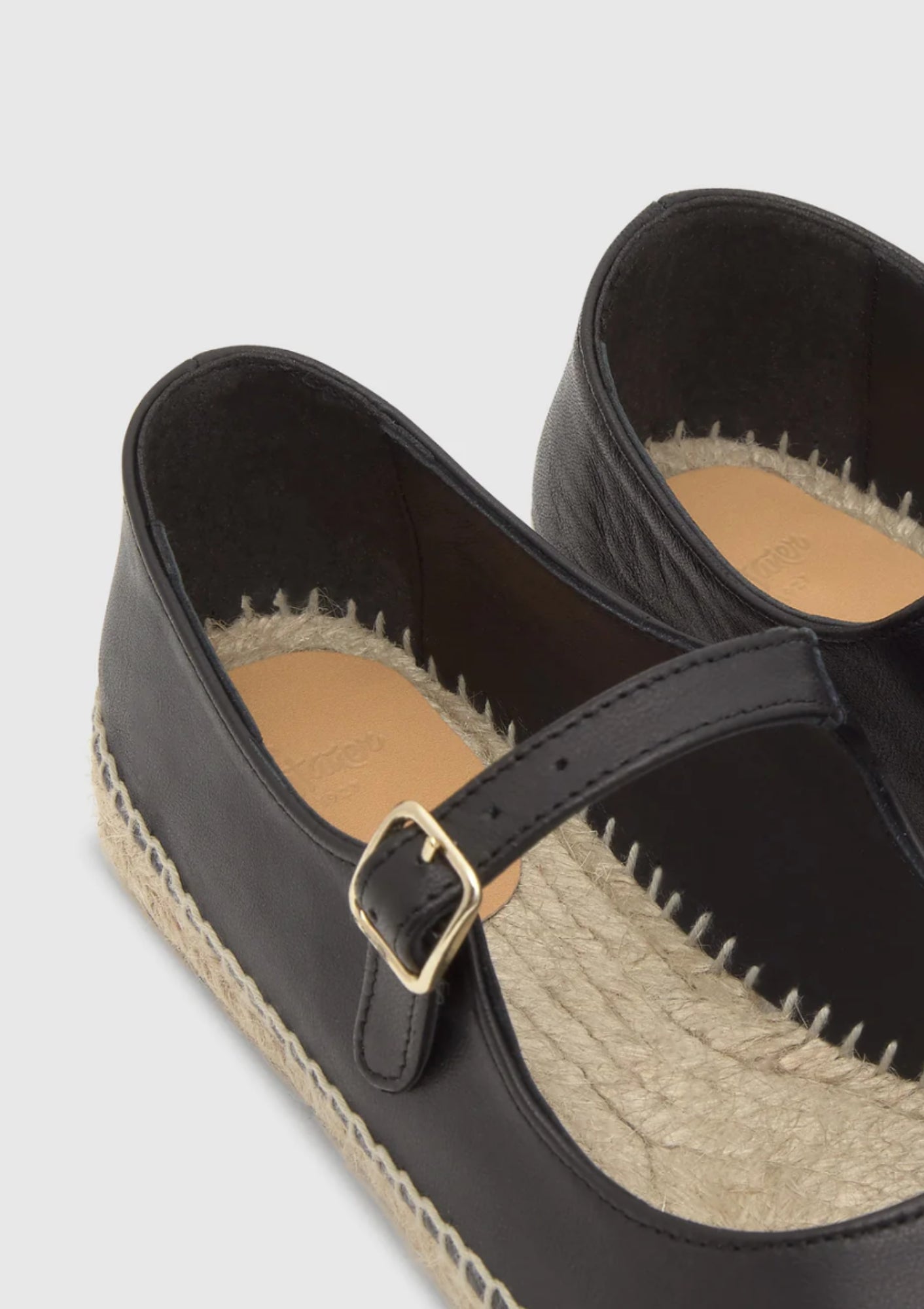 Pepa Flat | Negro