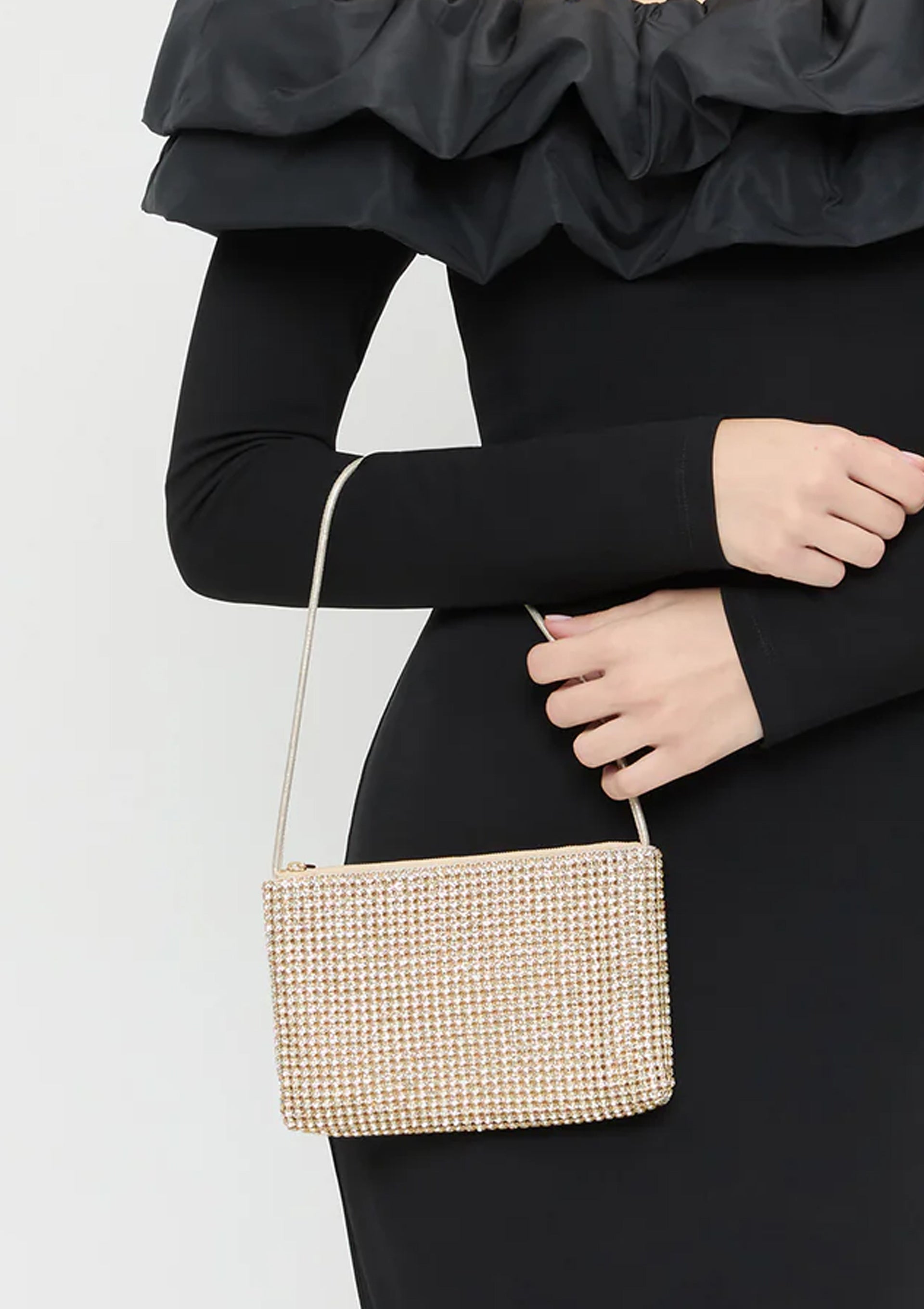 Yara Flat Clutch