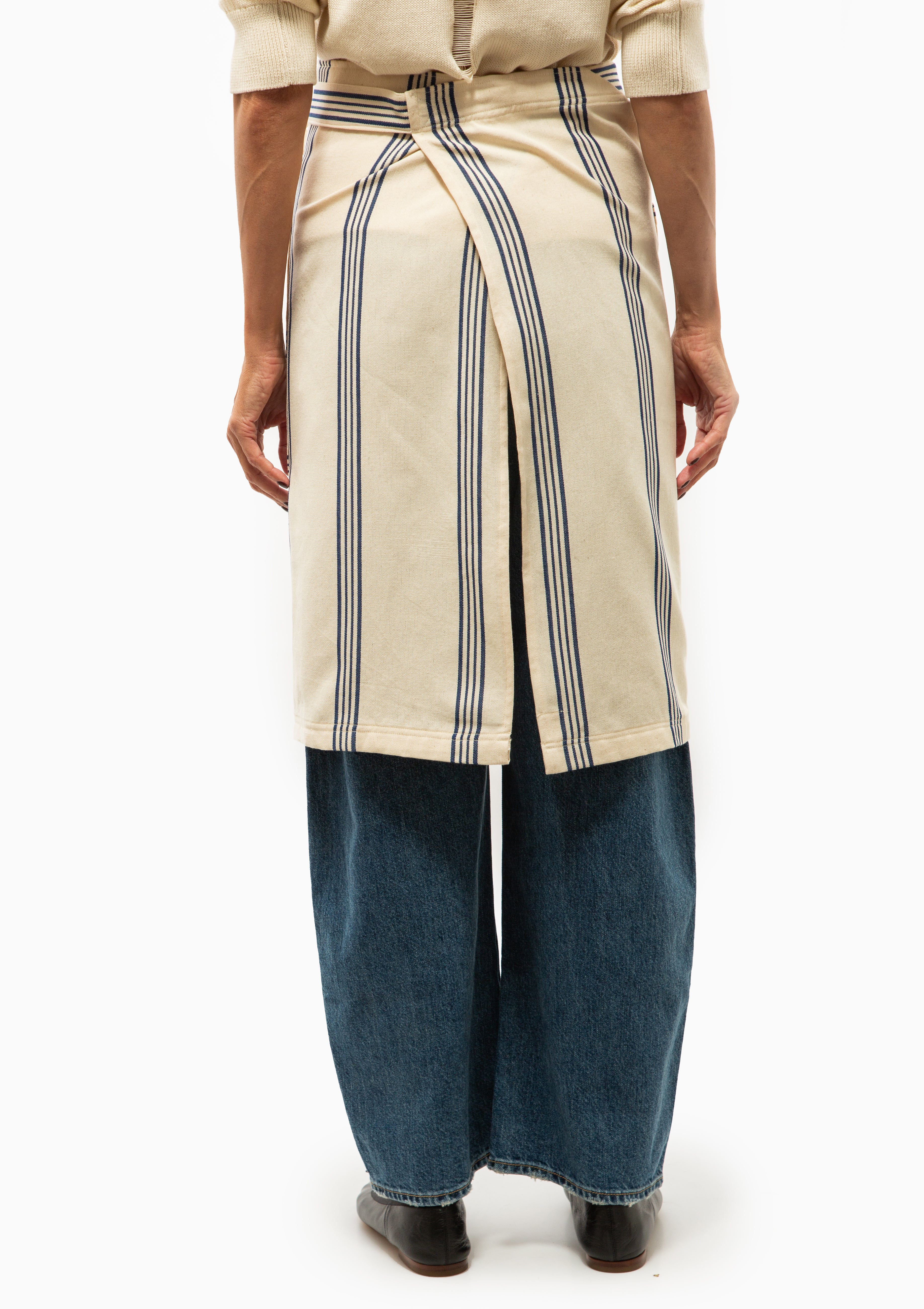 Half Apron With Pouch | Navy/Ecru Thin Stripe