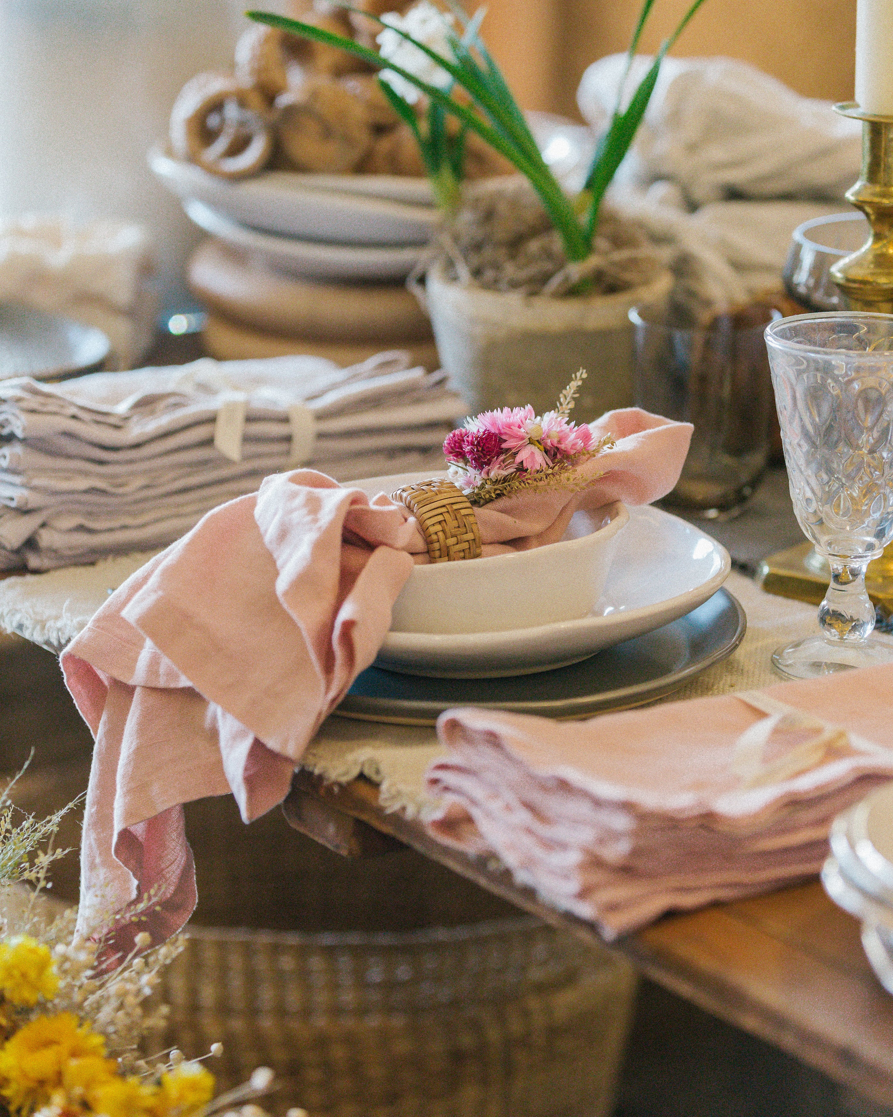 Misty Rose 100% Stone Washed Linen Napkin, Set Of 4