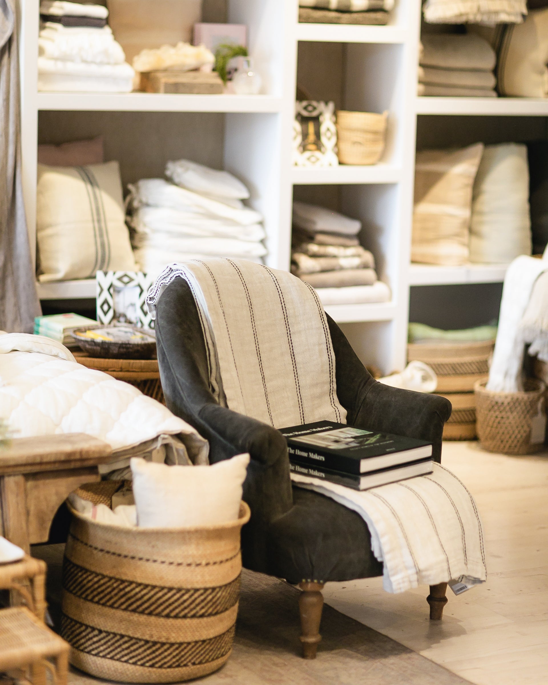 Mira Linen Bedcover | Ana