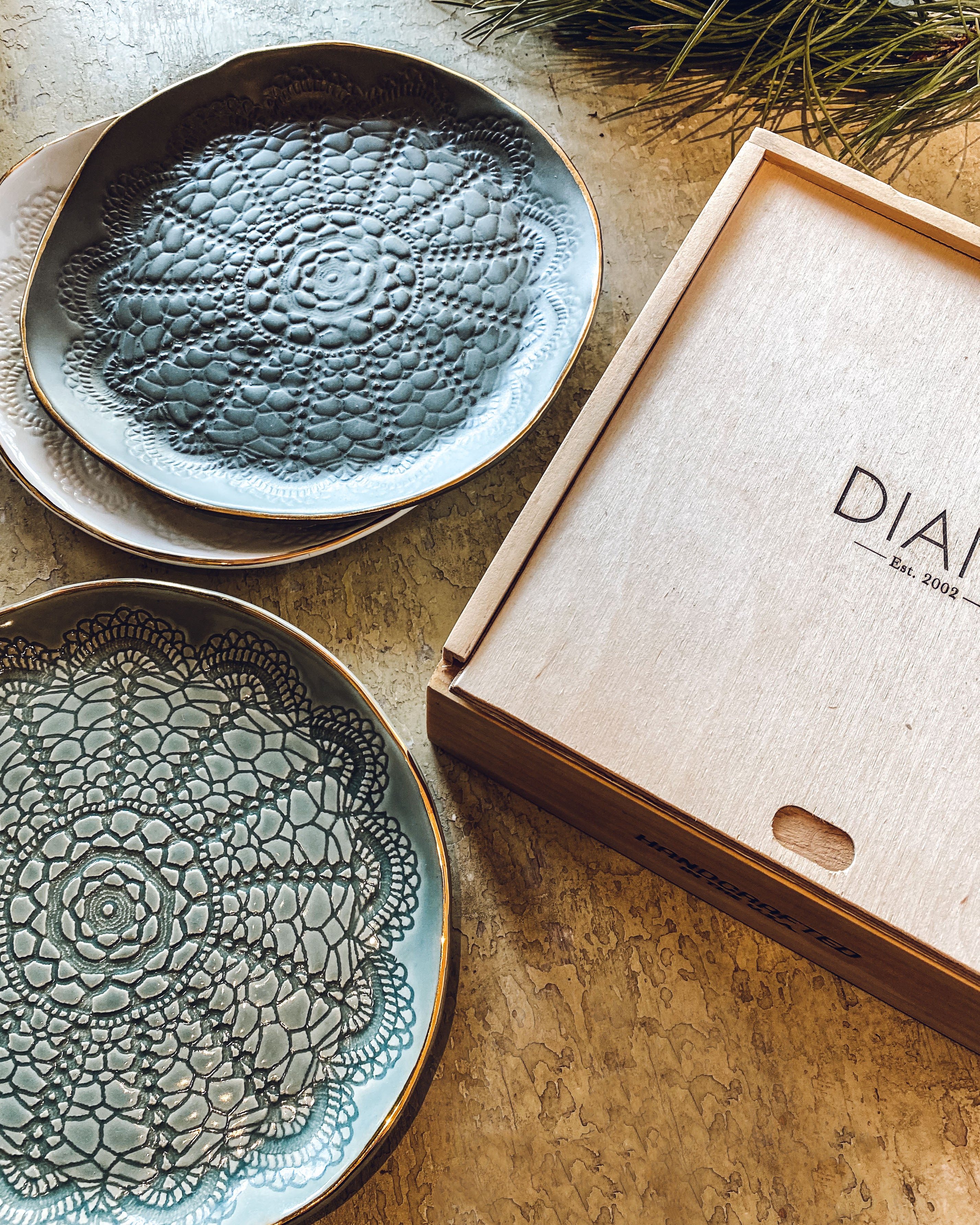 Gold Brush Cookie Plate | Moss