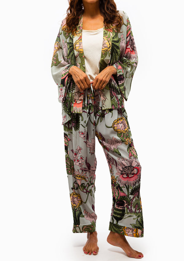 Eccentric Bloom Short Kimono | Putty