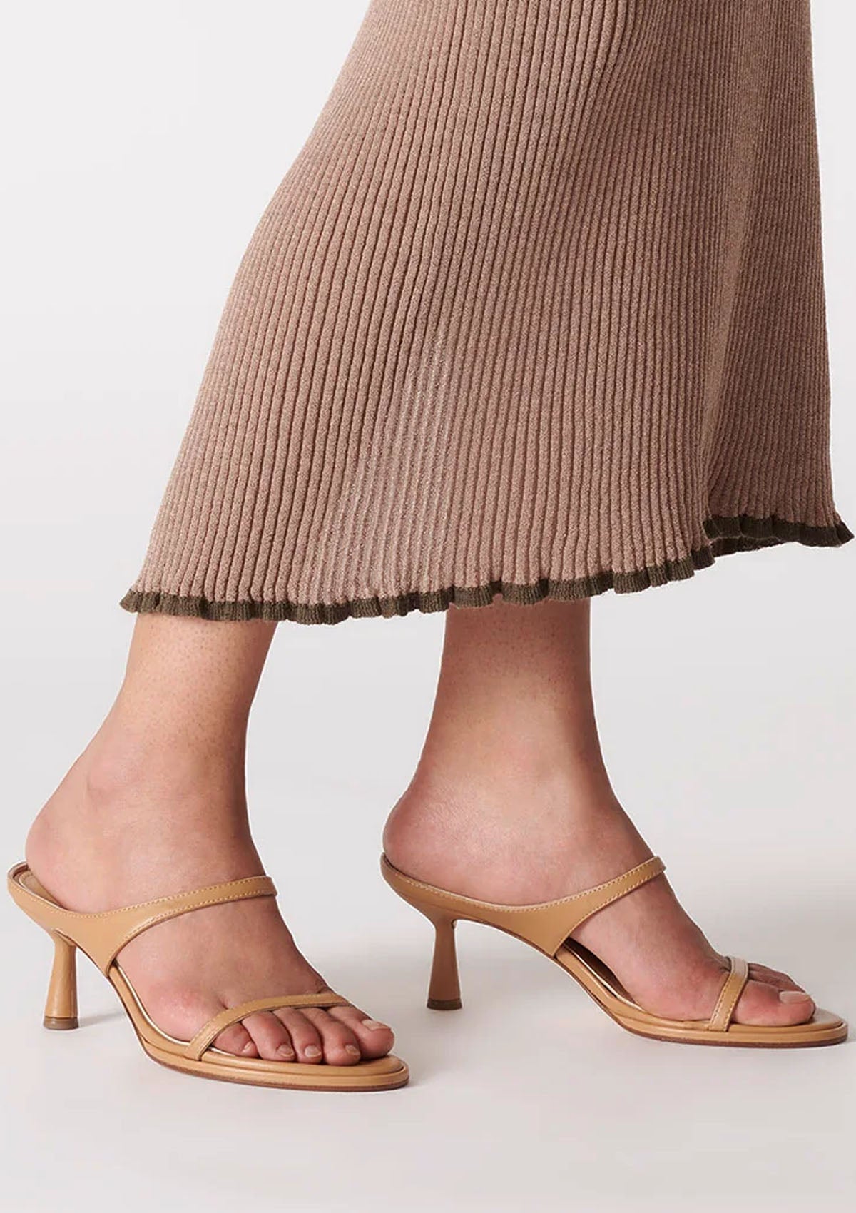 Maru Heel | Hazelnut