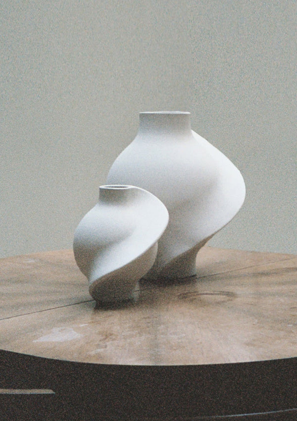 Ceramic Pirout Vase, Raw White | 4.75" x 13" x 16.5"