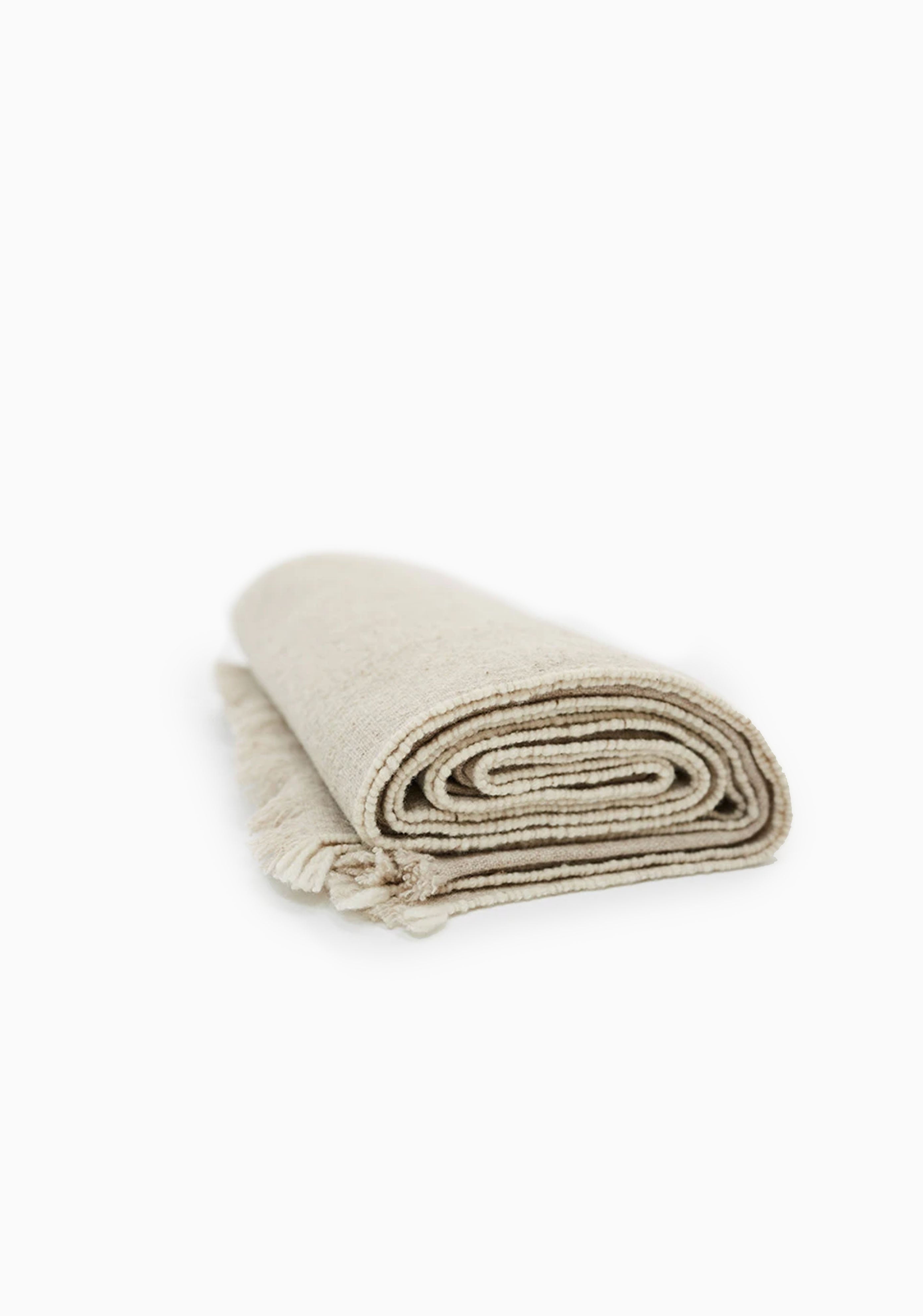 Sisteron Throw, Off White | 55" x 71"