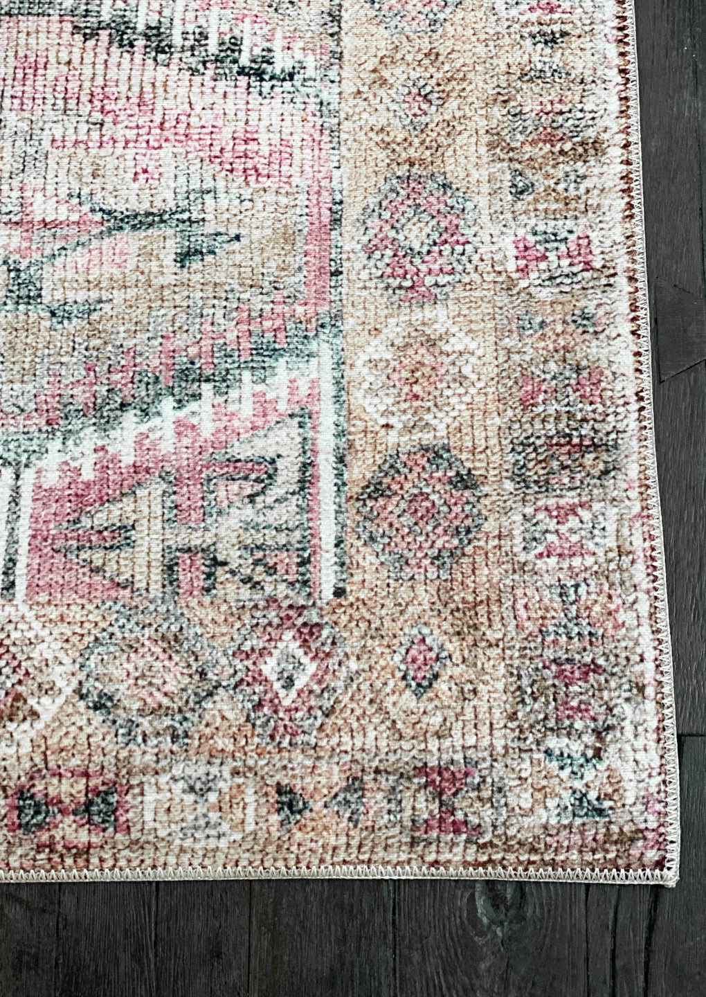 Mumbai Rug | 2’6” x 7’6”