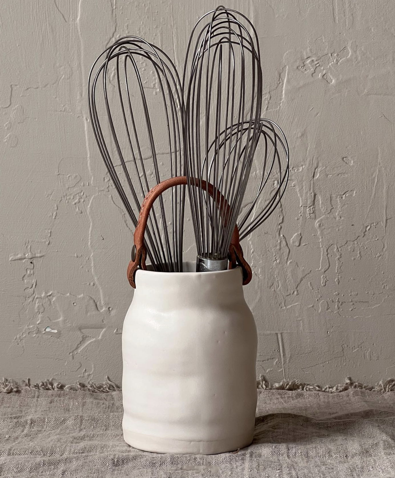 Bare Utility Vessel | Snowflake
