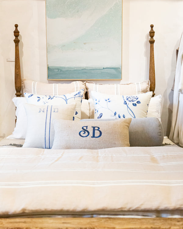Layering a Bed With Caroline Diani