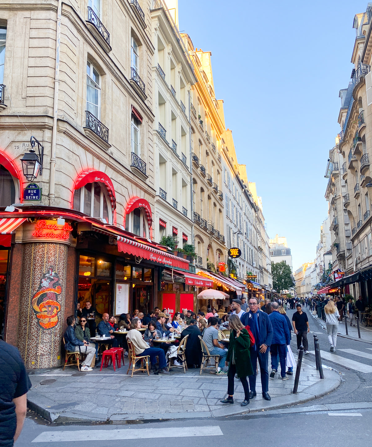 Caroline's Travel Guide To Paris